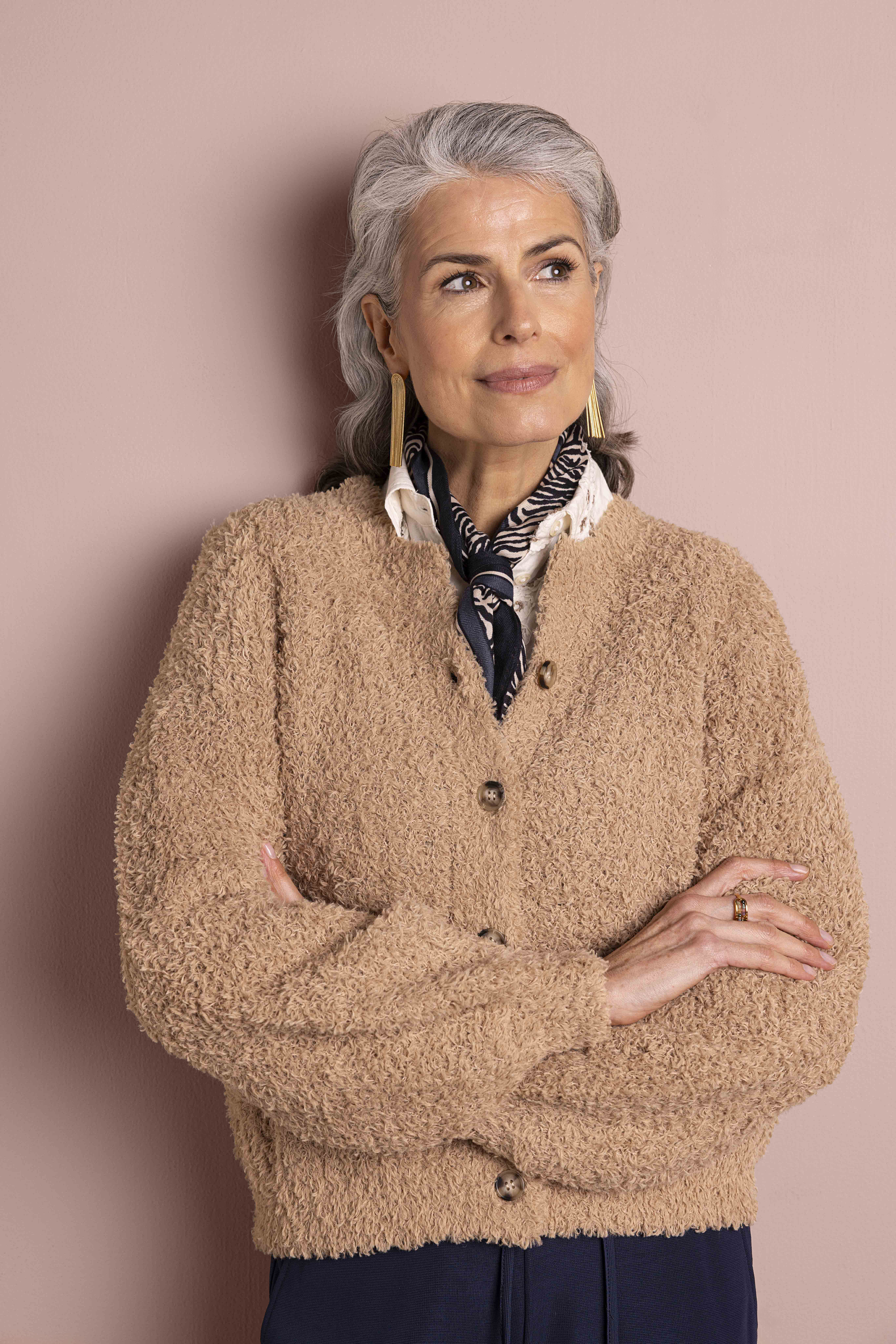 Taupe vest van een zachte stof | Norah Dameskleding maat 34 t/m 48