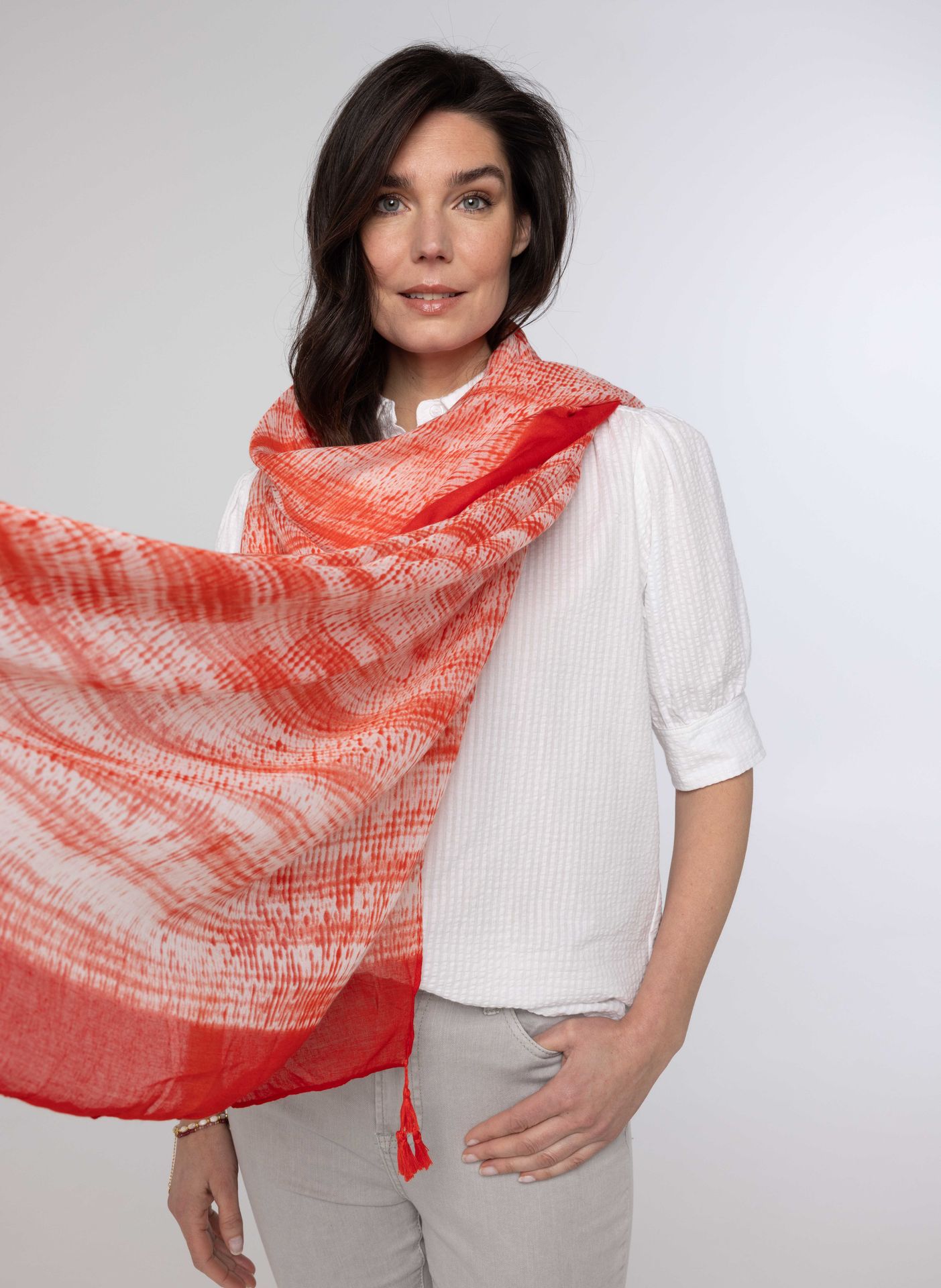 Norah Sjaal rood wit red/white 213608-631