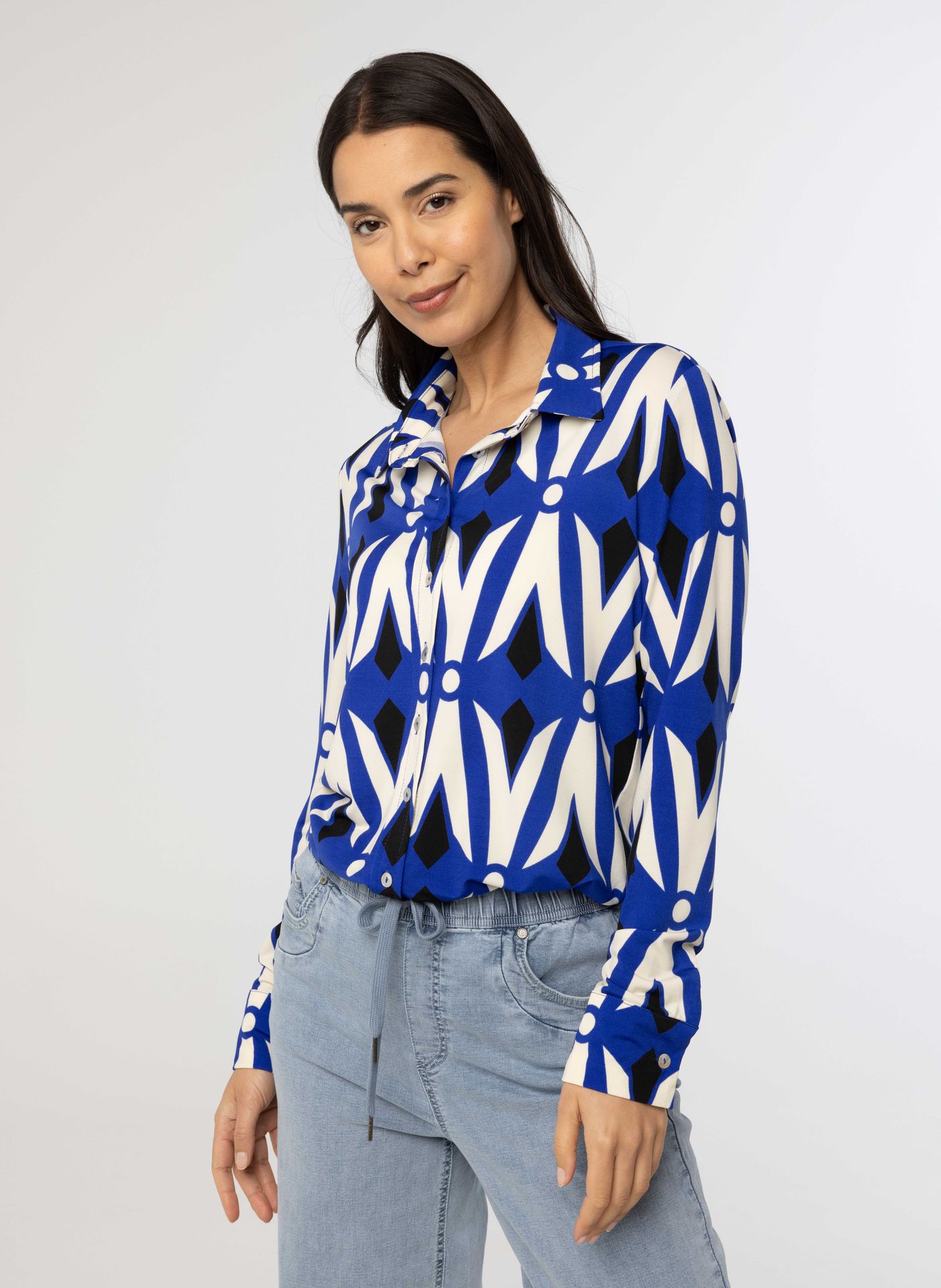  Kobaltblauwe blouse met print blue multicolor 213898-420-36
