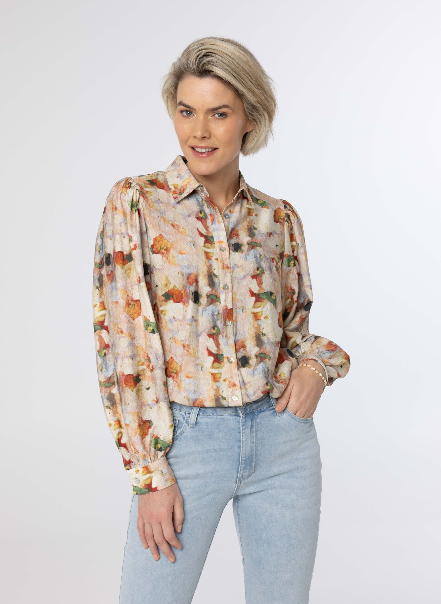 Norah Meerkleurige blouse met bloemenprint multicolor 214247-002