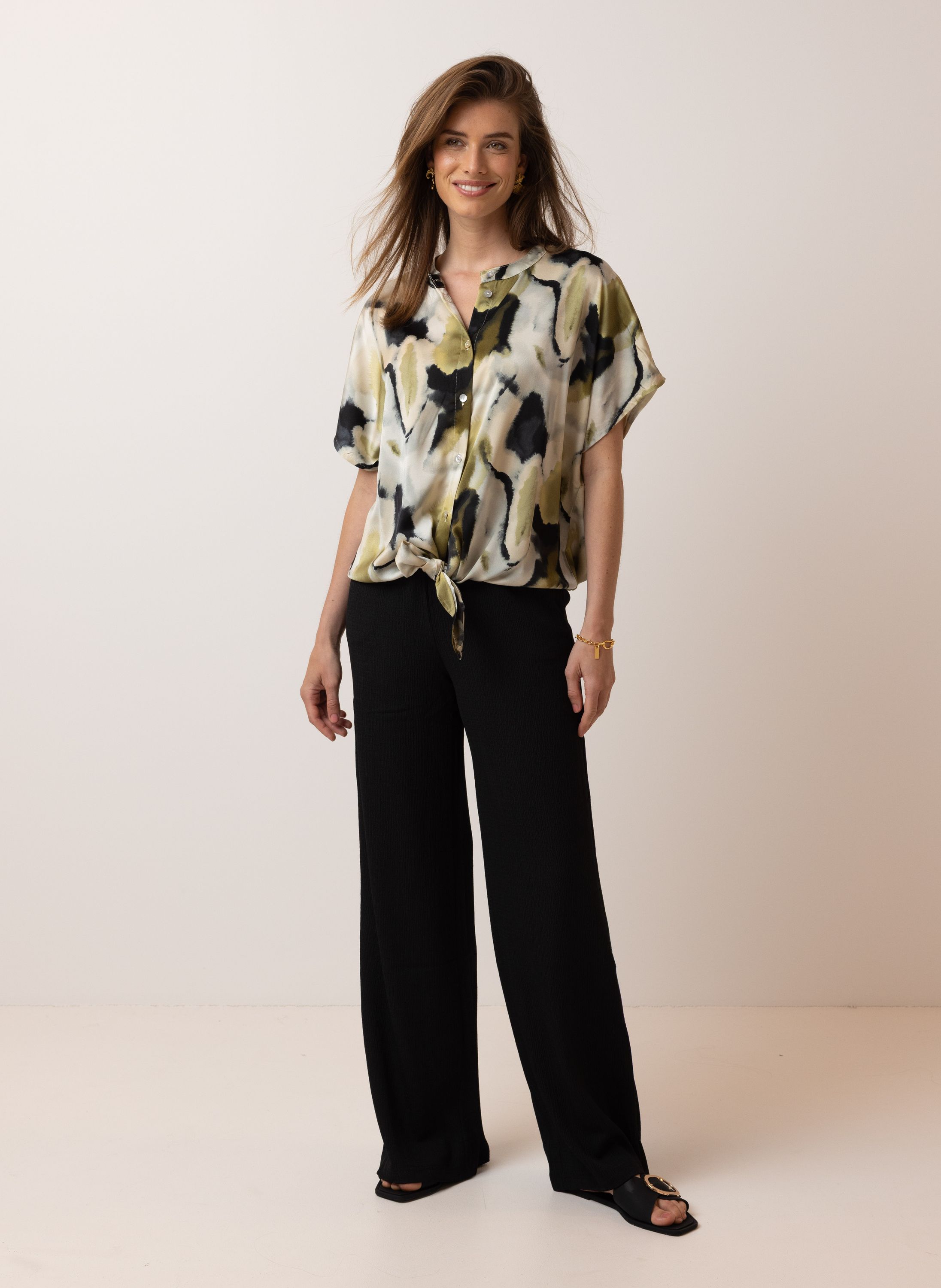 Norah Zwarte wijde broek met structuur black 214327-001