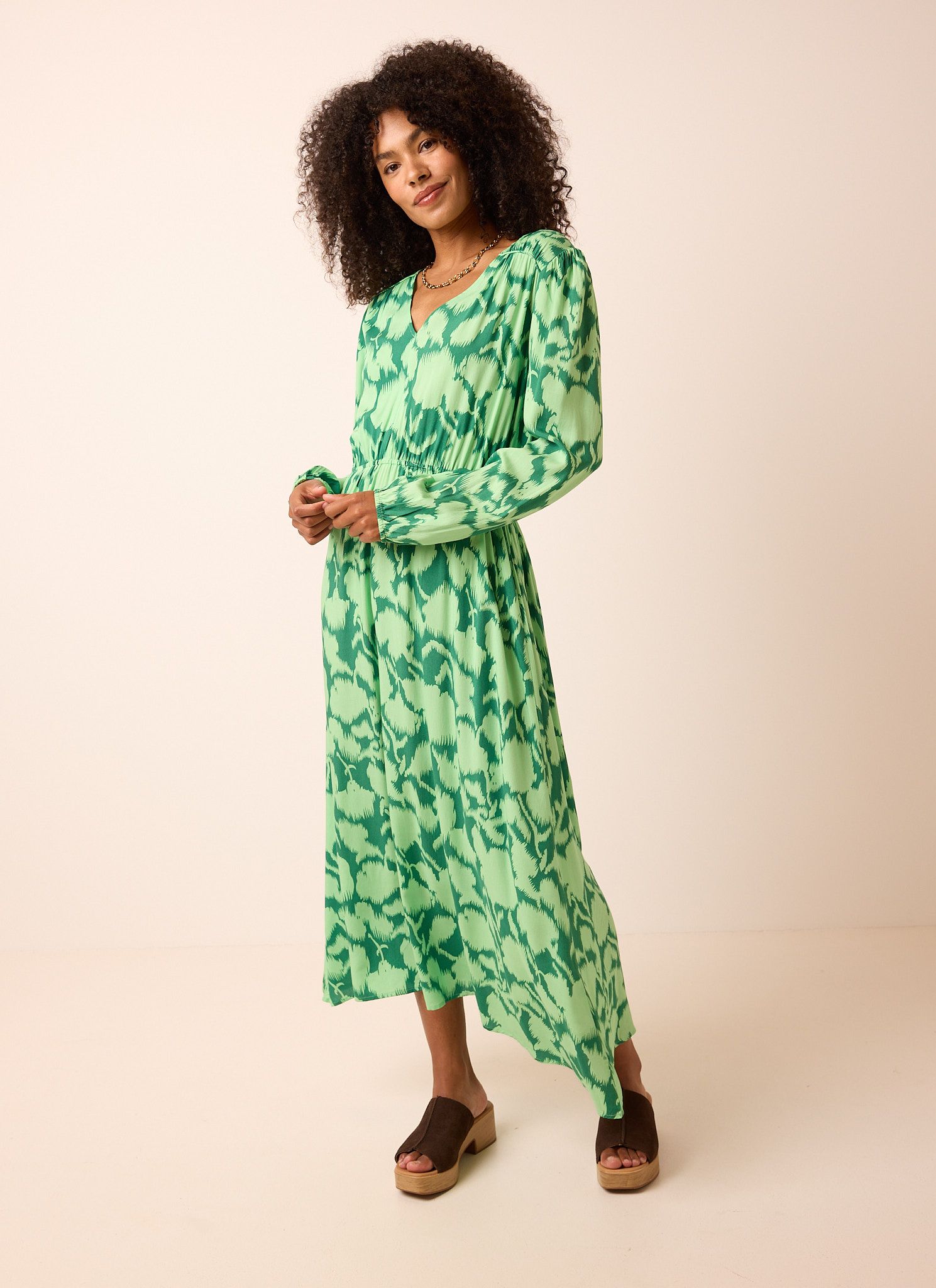 Norah Groene maxi jurk met grafische print green multicolor 214542-520
