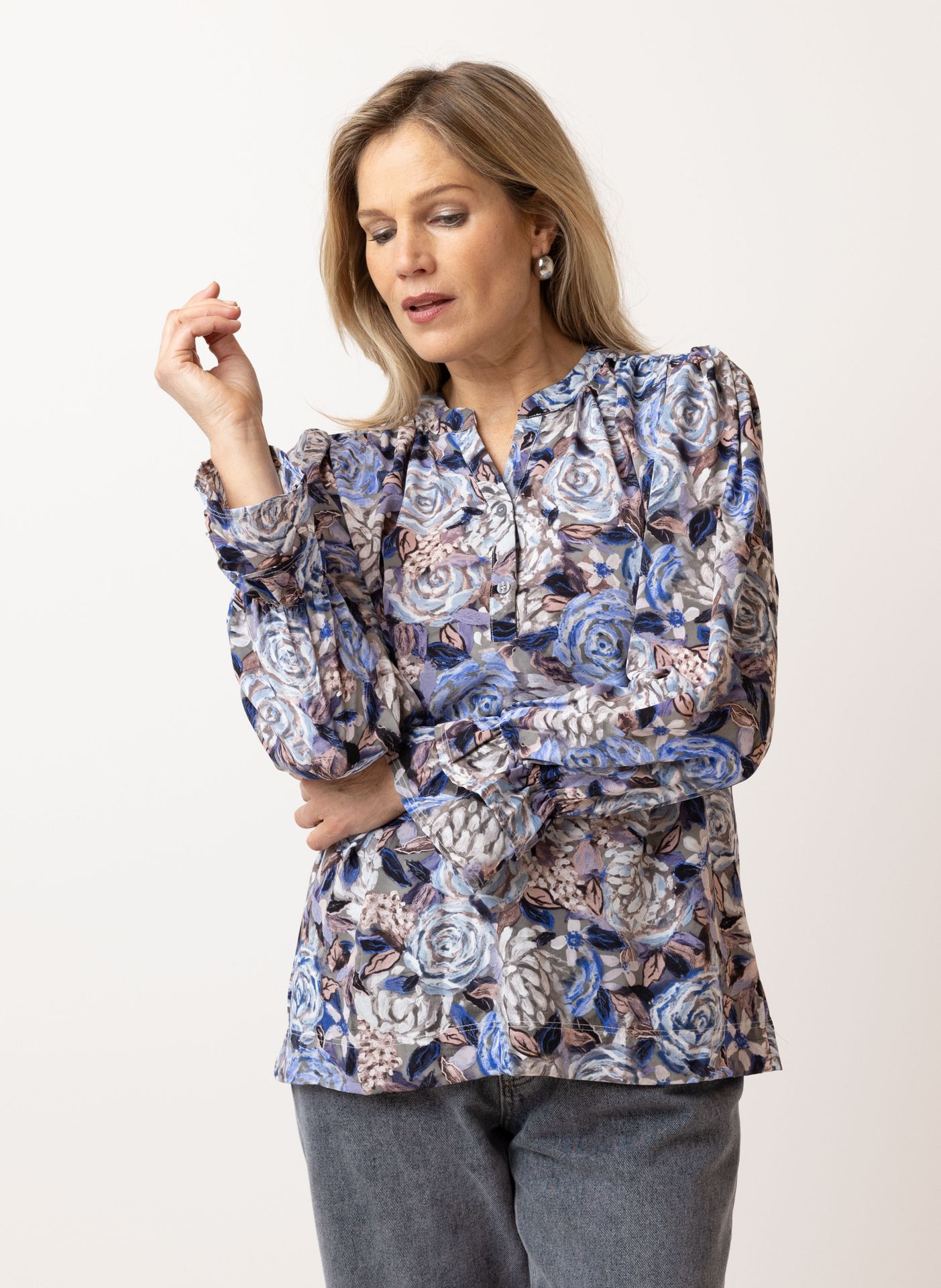  Meerkleurige blouse blue multicolor 214561-420-46