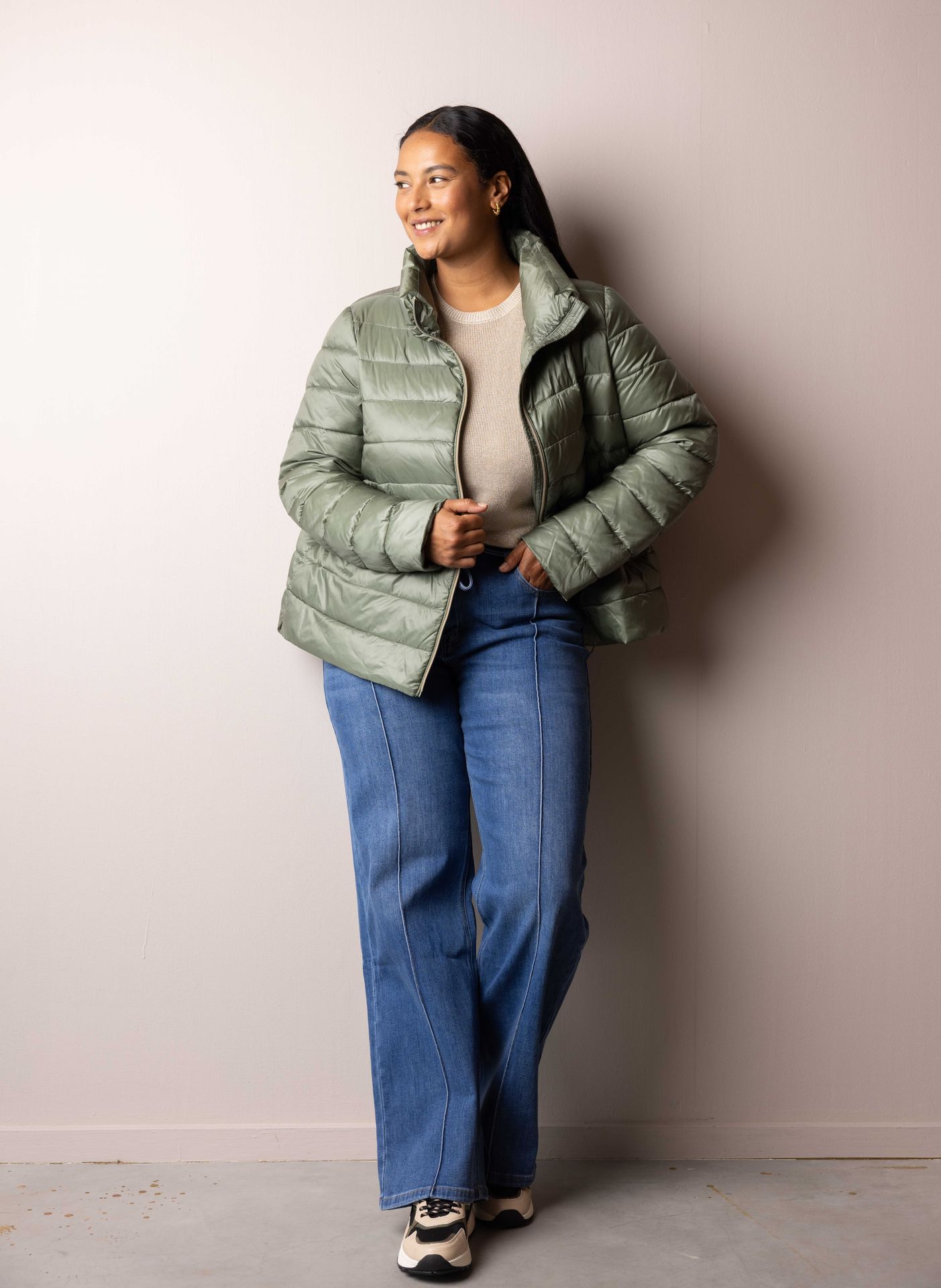 Norah Donkergroene gewatteerde jas met glans
 army green 214919-595-34