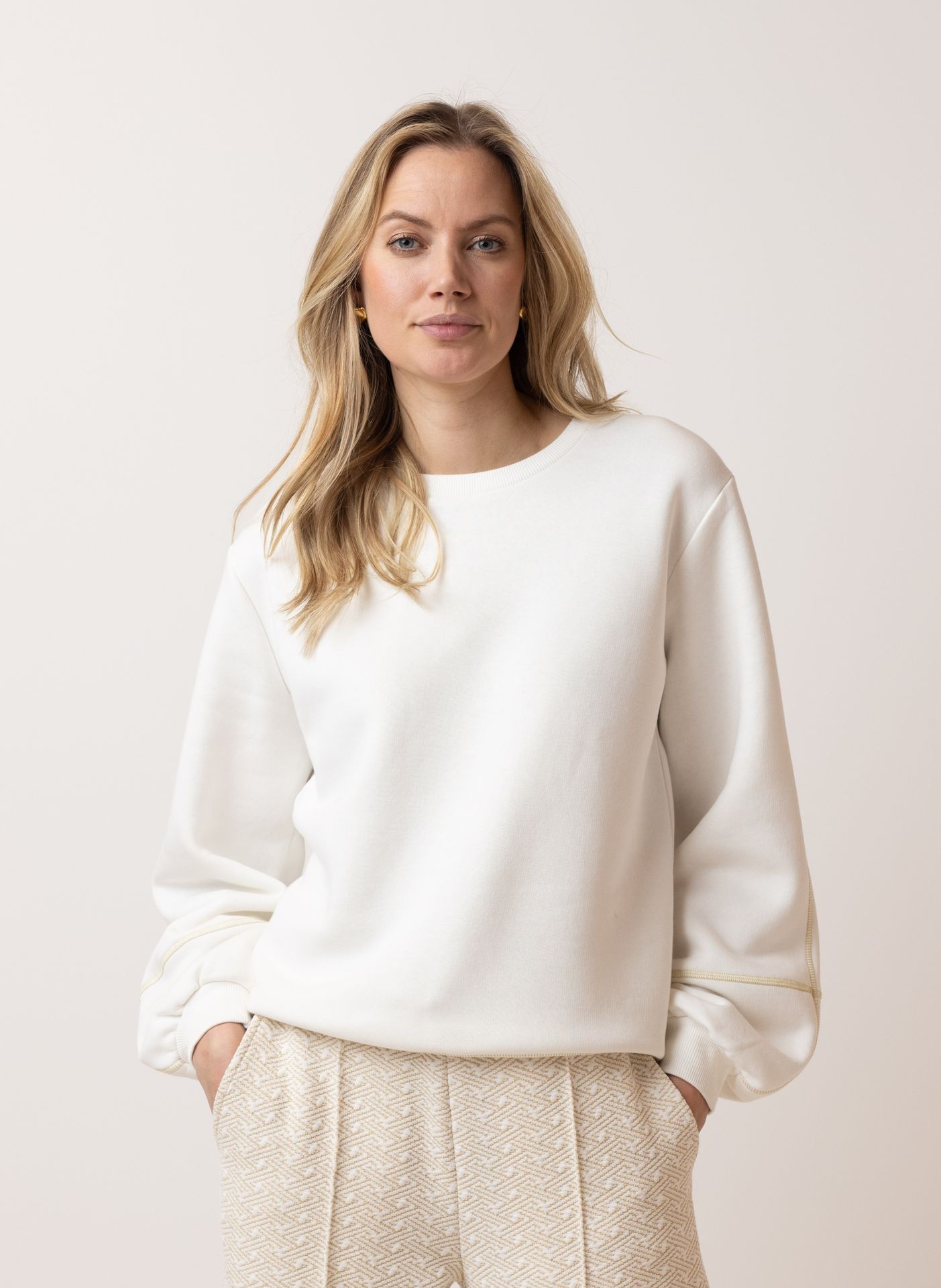 Norah Off-white sweater off-white 215045-101