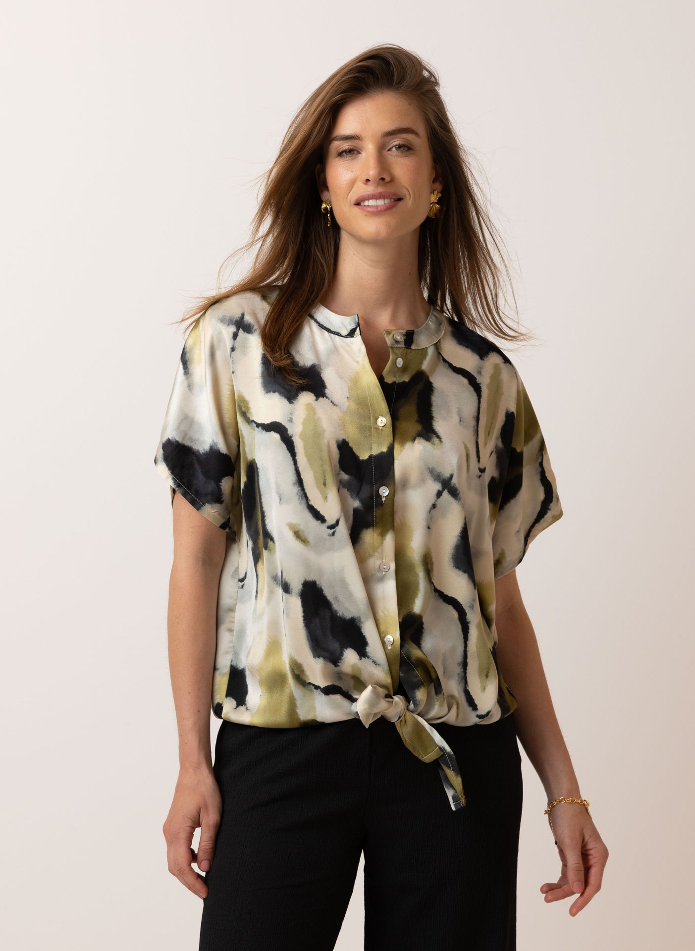 Norah Meerkleurige blouse met strikdetail army green multicolor 215227-593