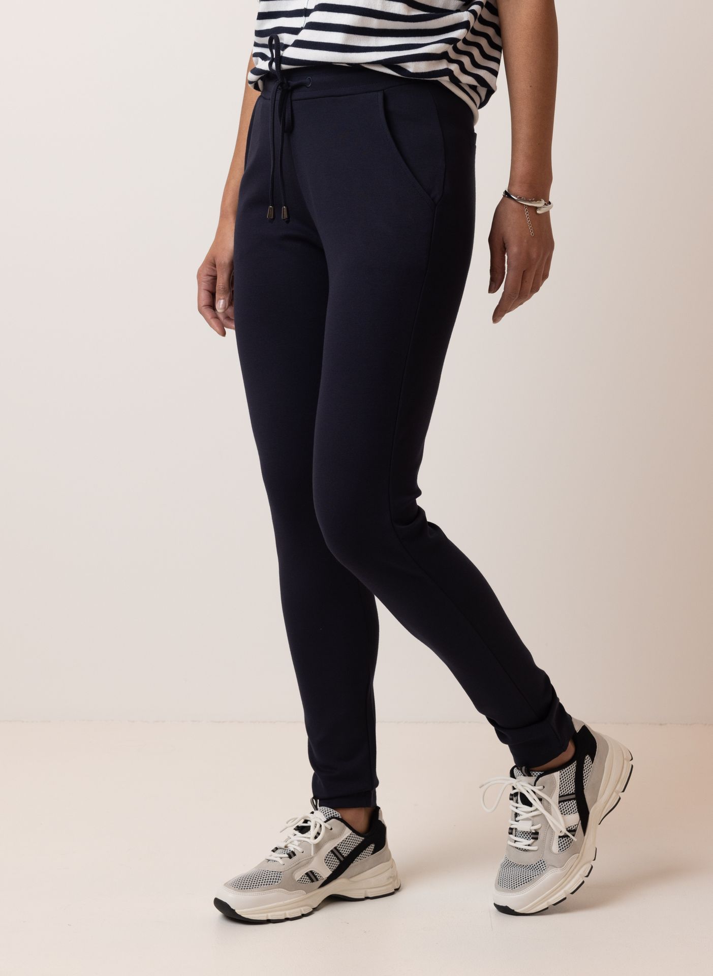 Tanja jogger donkerblauw