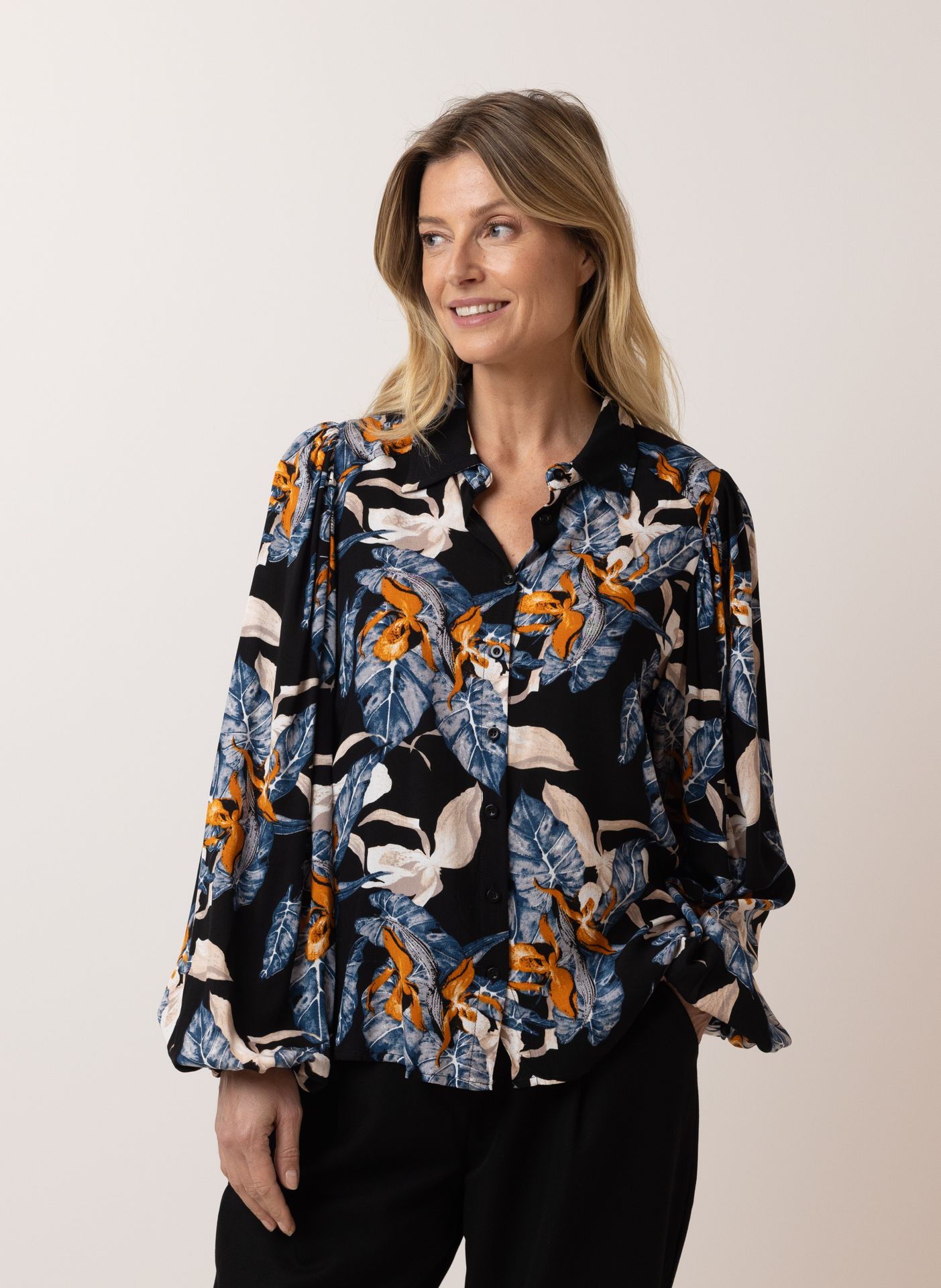 Norah Meerkleurige blouse black multicolor 215352-020