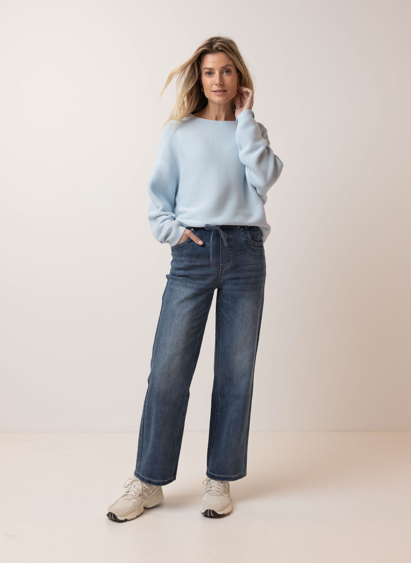 Norah Blauwe rechte jeans denim blue 215408-472