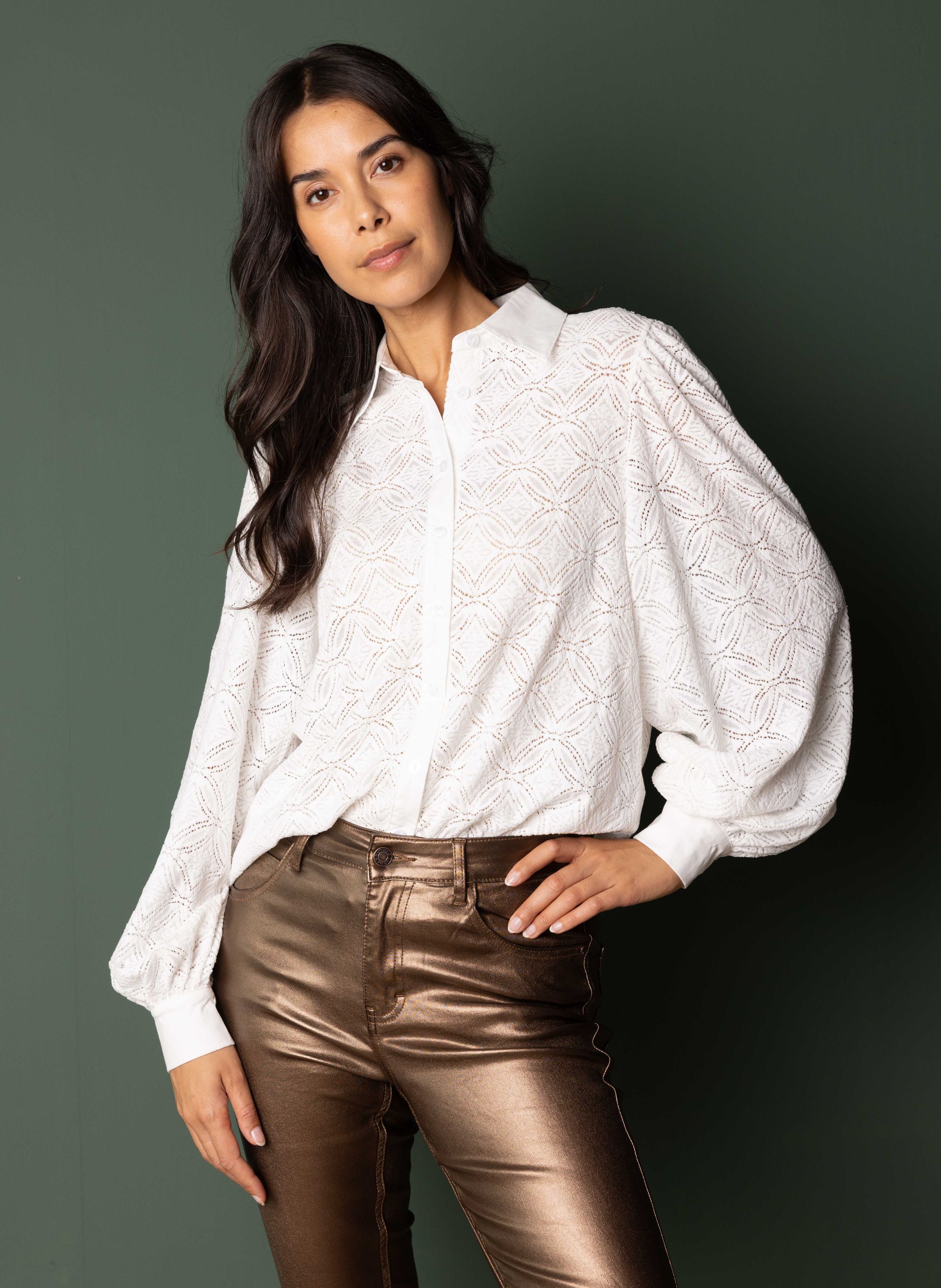 Norah Off-white blouse met ingeweven patroon off-white 215551-101