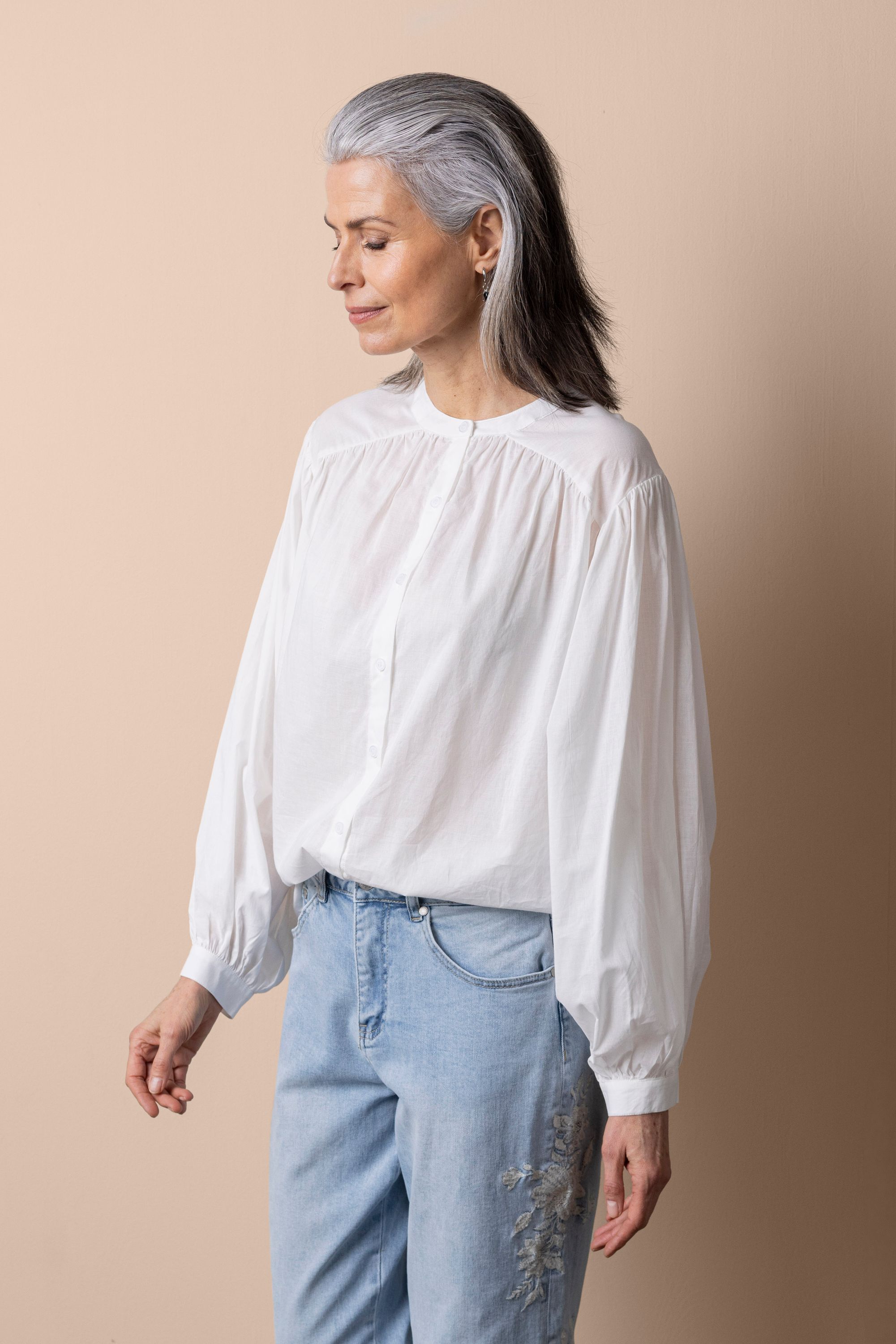 Norah Off-white blouse met ballonmouwen off-white 215634-101