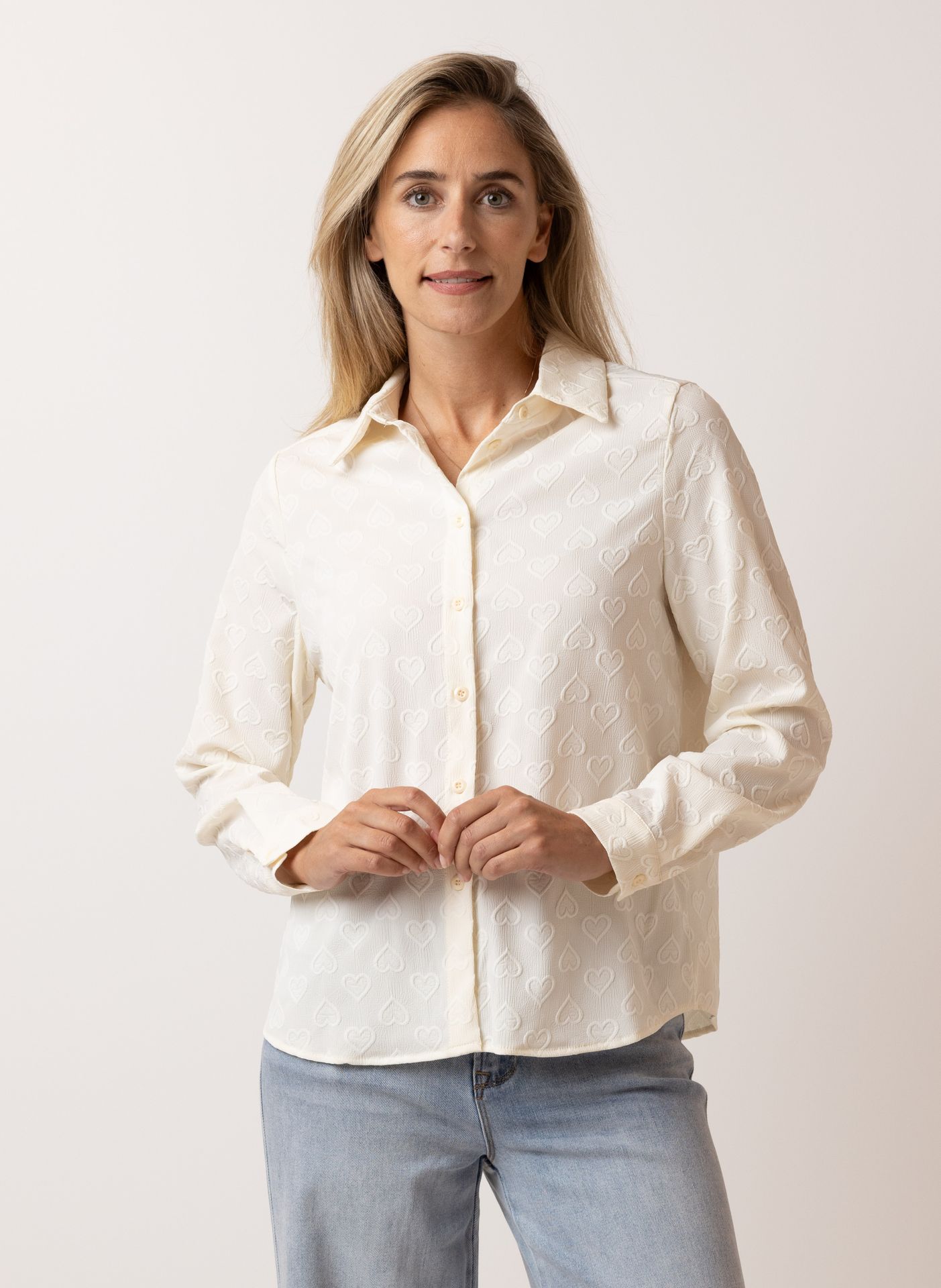 Norah Ecru blouse met hartjes ecru 215683-102