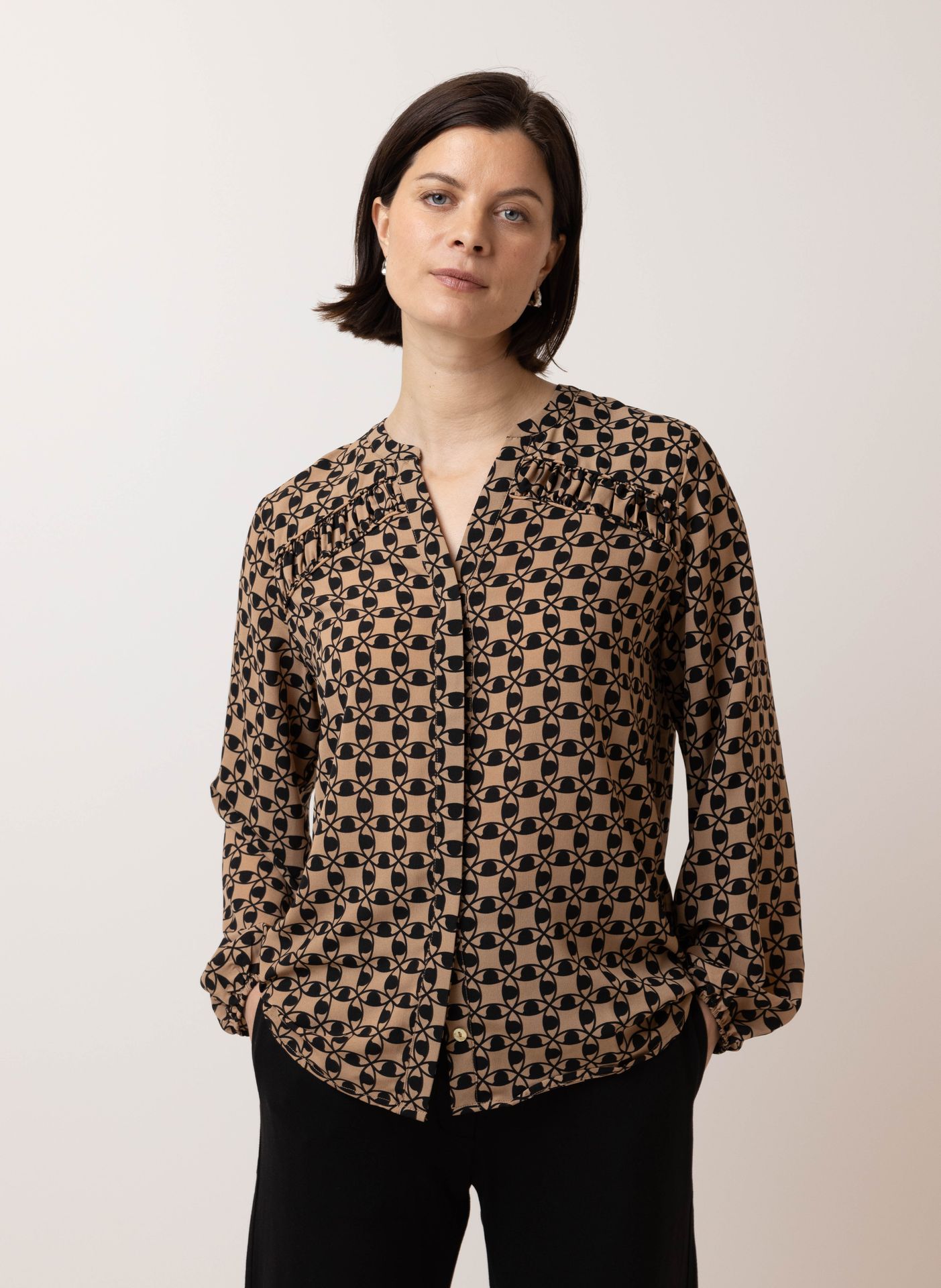  Bruine blouse brown/black 215716-230-36