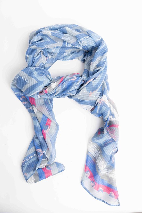 Norah Blauwe sjaal met grafische print blue multicolor 215790-420-ONE