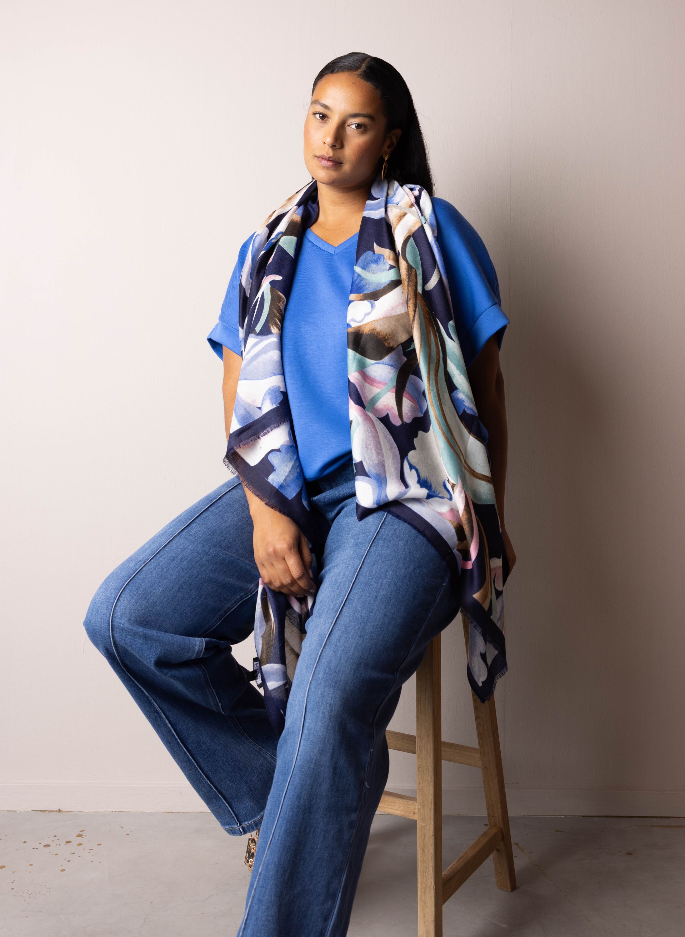 Norah Kleurrijke sjaal met rafelrand dark blue multicolor 215993-491