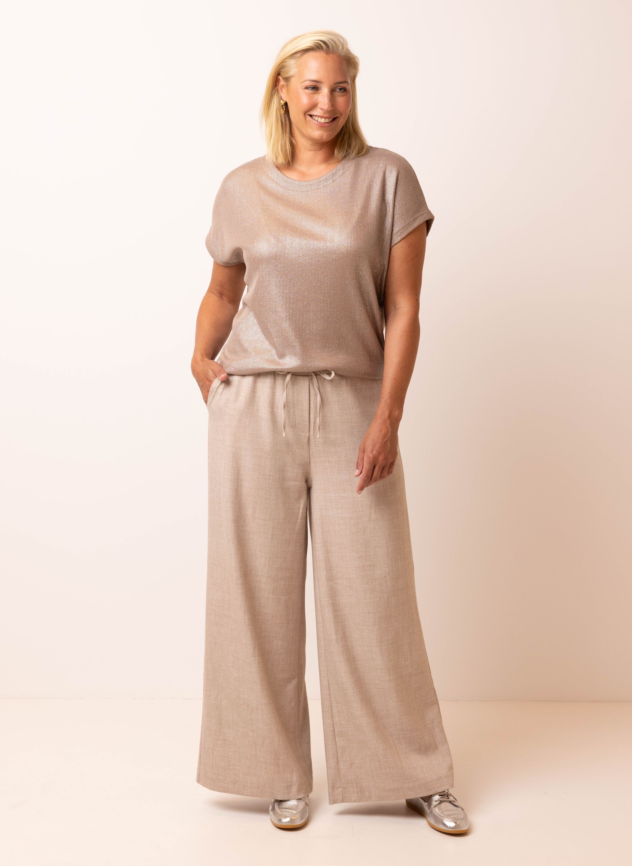 Norah Brons shirt met glans bronze 216083-310