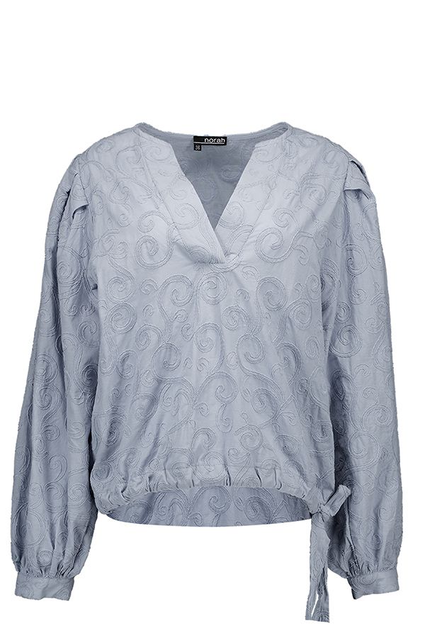 Norah Lichtblauwe blouse met borduursels  blue 216188-400