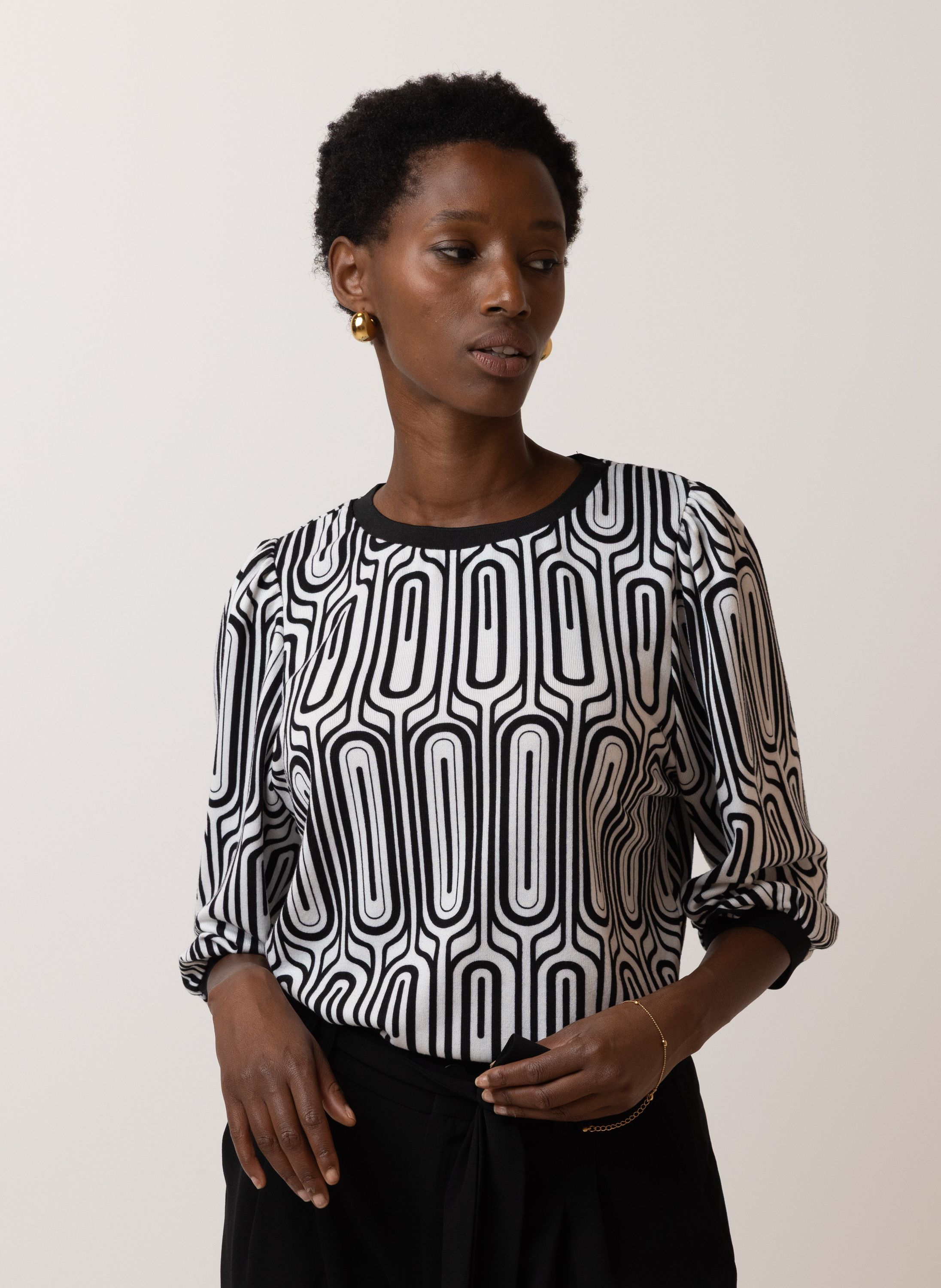 Norah Zwart/wit shirt met retro print black/ecru 216452-041-48