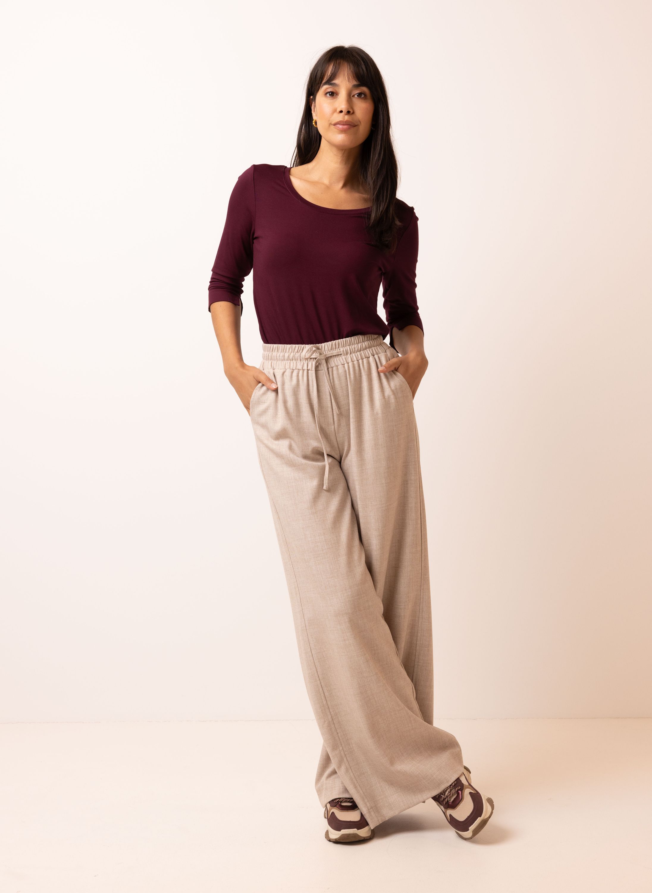 Norah Zandkleurige wijde broek met elastische tailleband sand melange 216474-151