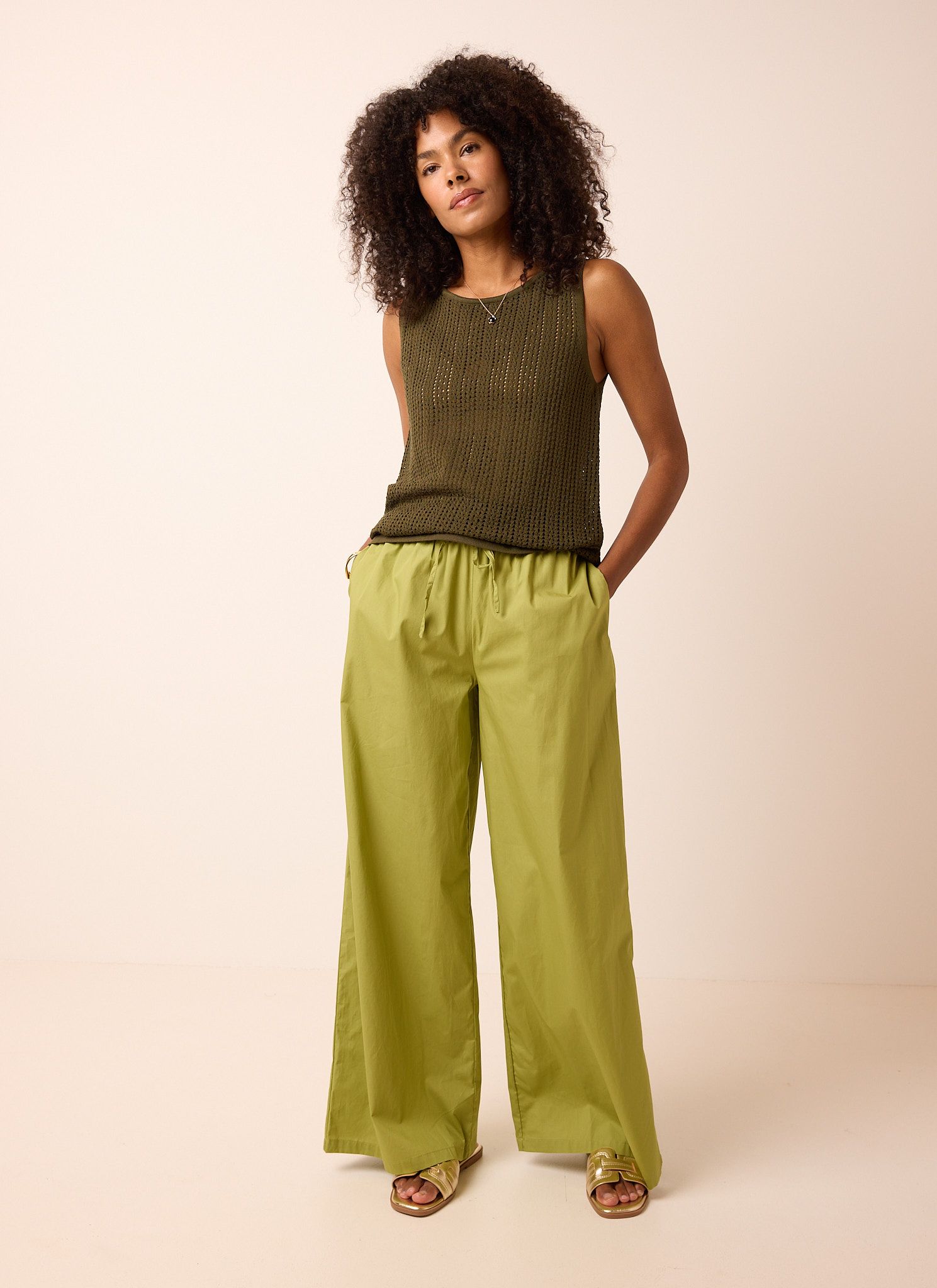 Norah Wide fit broek | Groen light olive 216490-596
