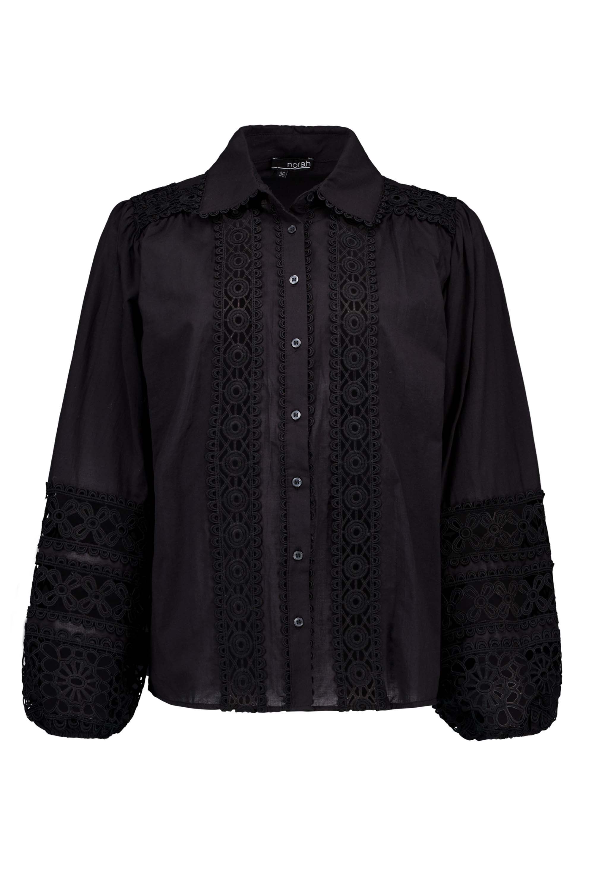 Norah Zwarte blouse met open borduursels black 216623-001-34