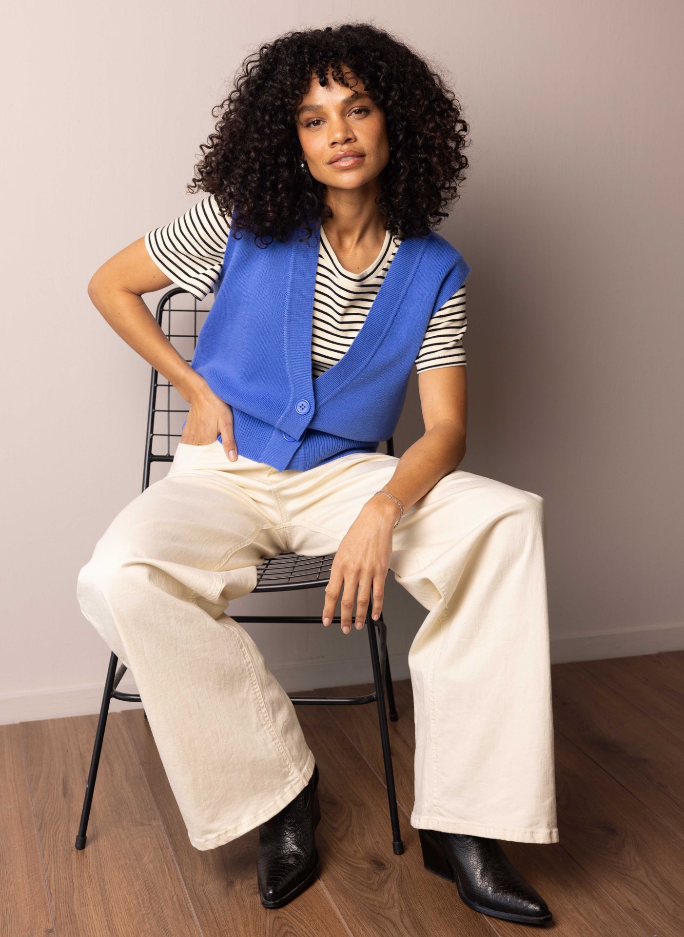 Norah Blauw vest royal blue 216669-466-34