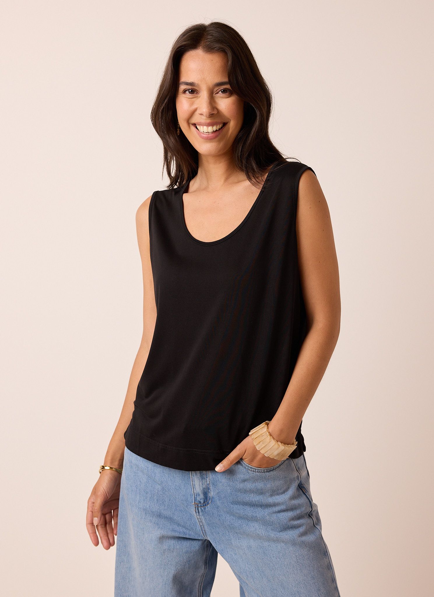 Norah Zwarte mouwloze top black 216773-001