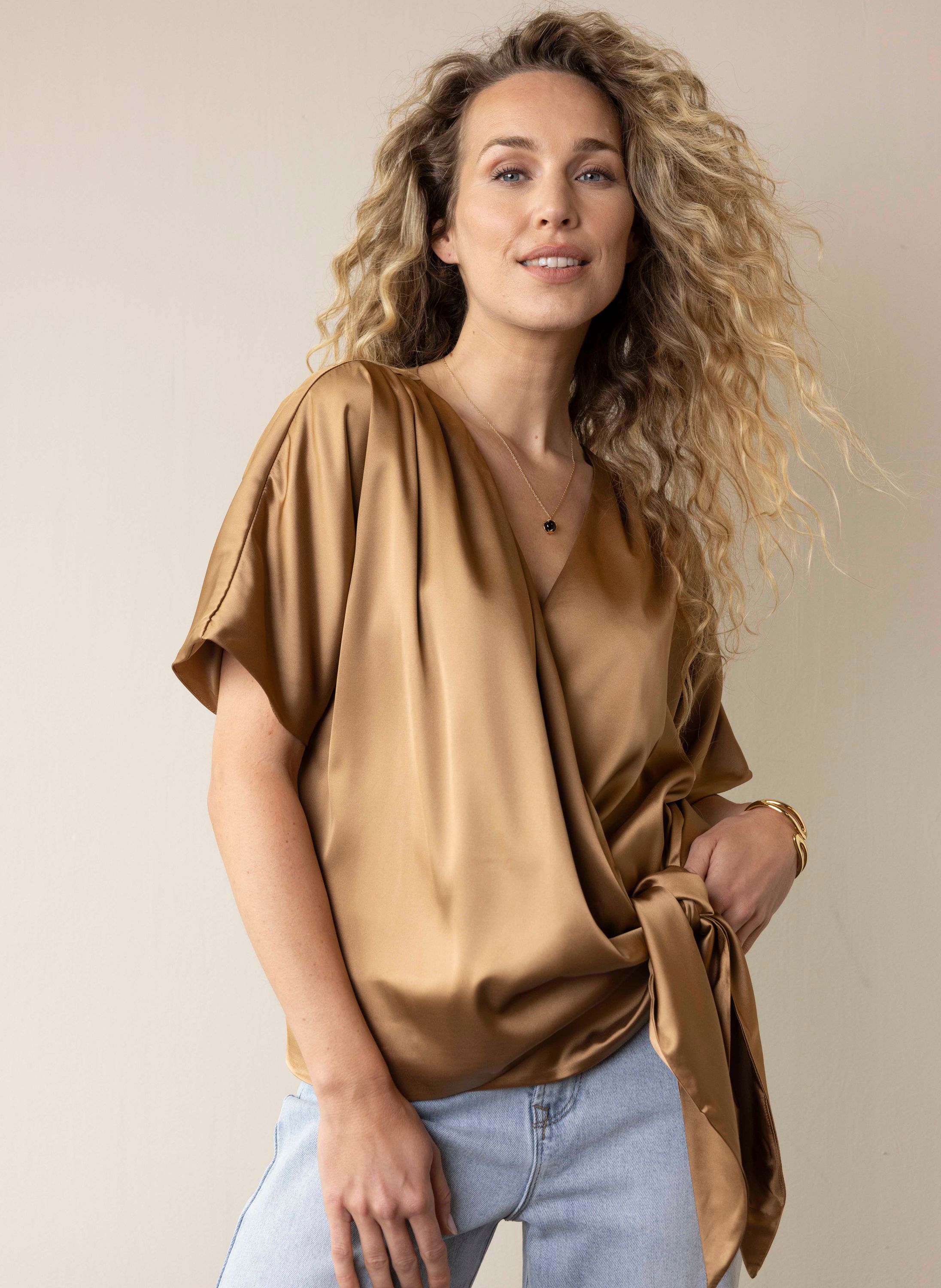 Norah Bruine satijnen overslagblouse hazelnut 217025-203-36