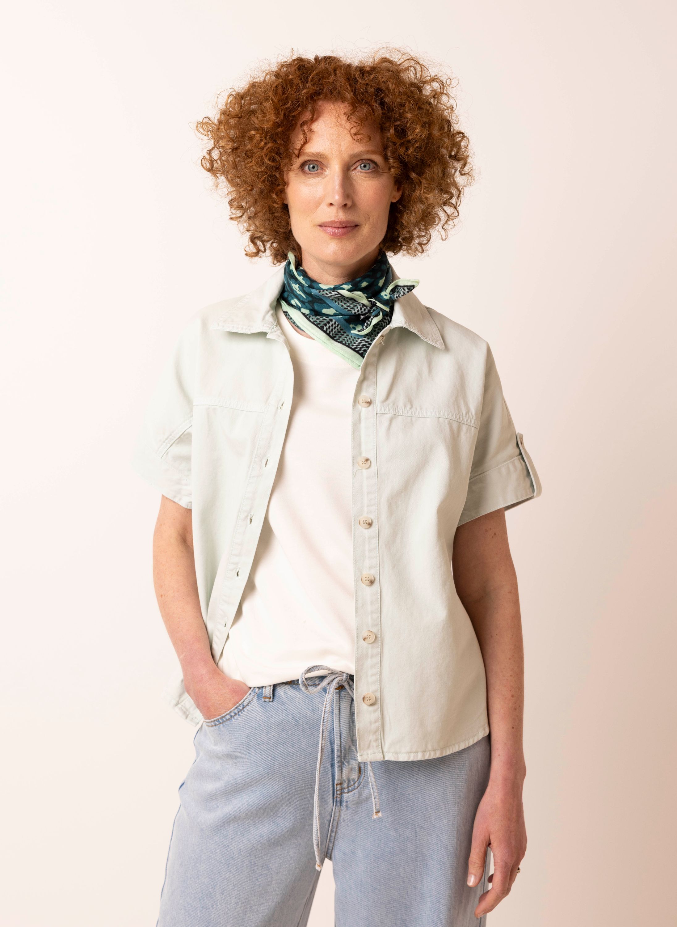 Norah Mintkleurige denim blouse met klassieke kraag mint 217032-502