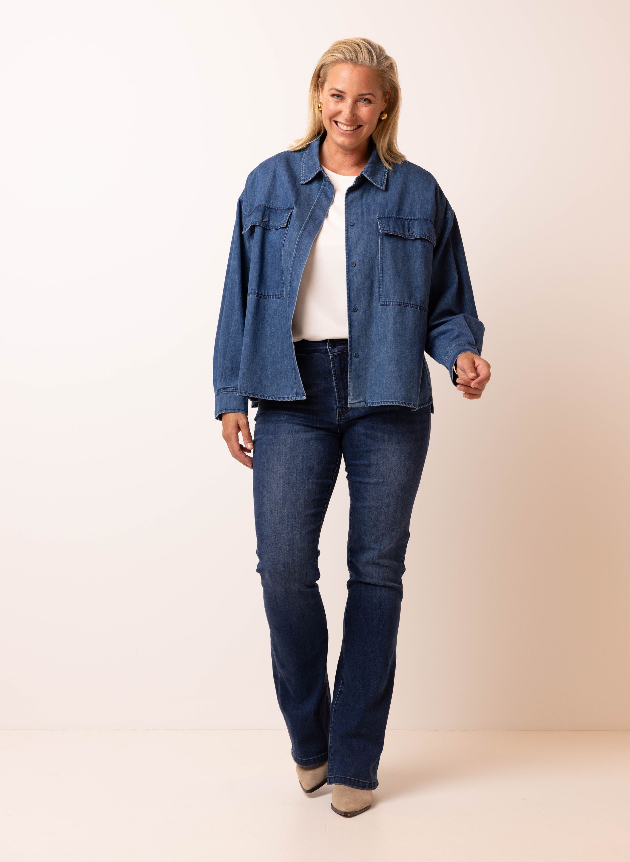 Norah Flora jeans | Flared | Middenblauw | L34 medium blue 217151-449