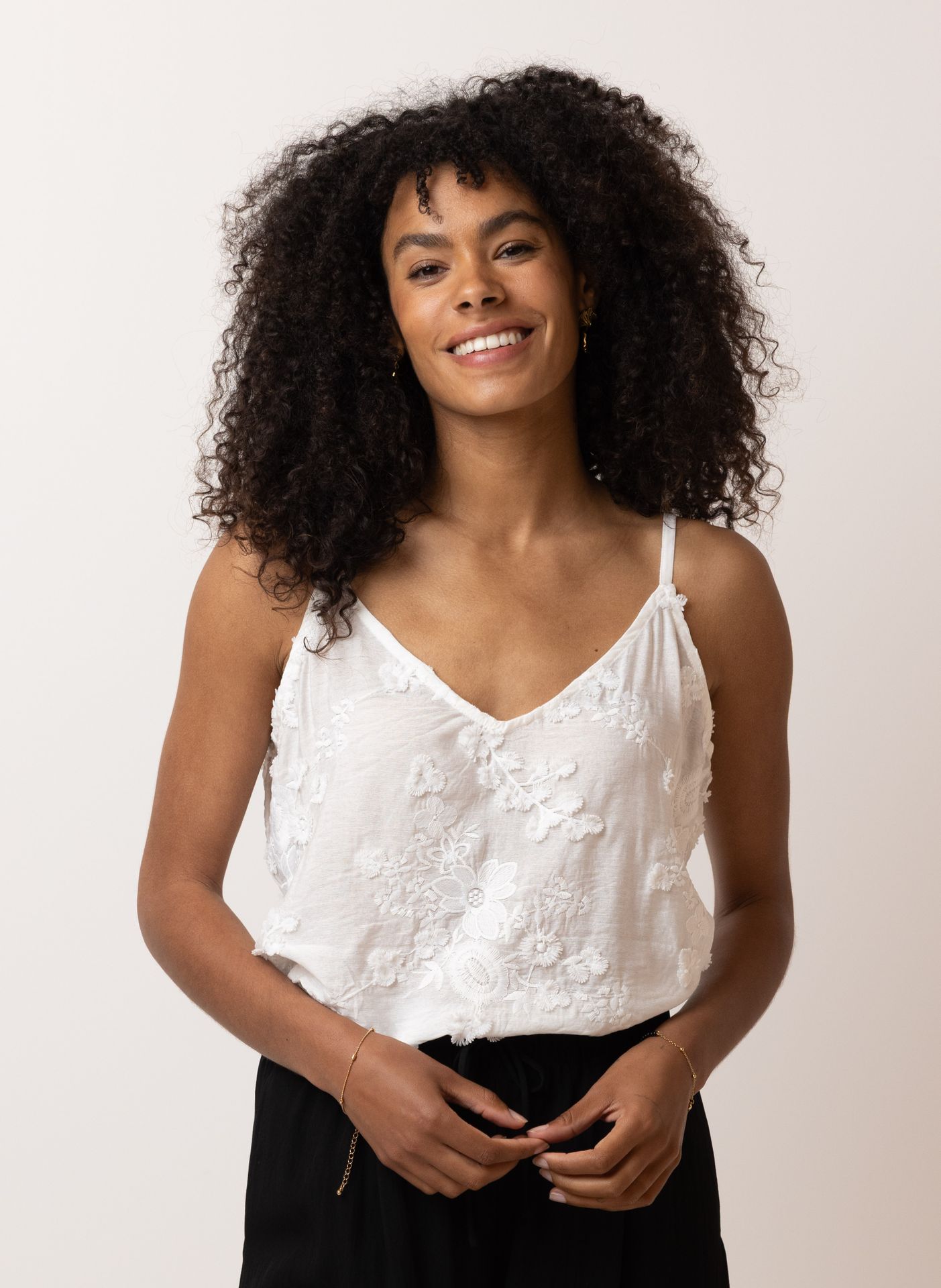 Norah Off-white top met borduursels off-white 217305-101-38