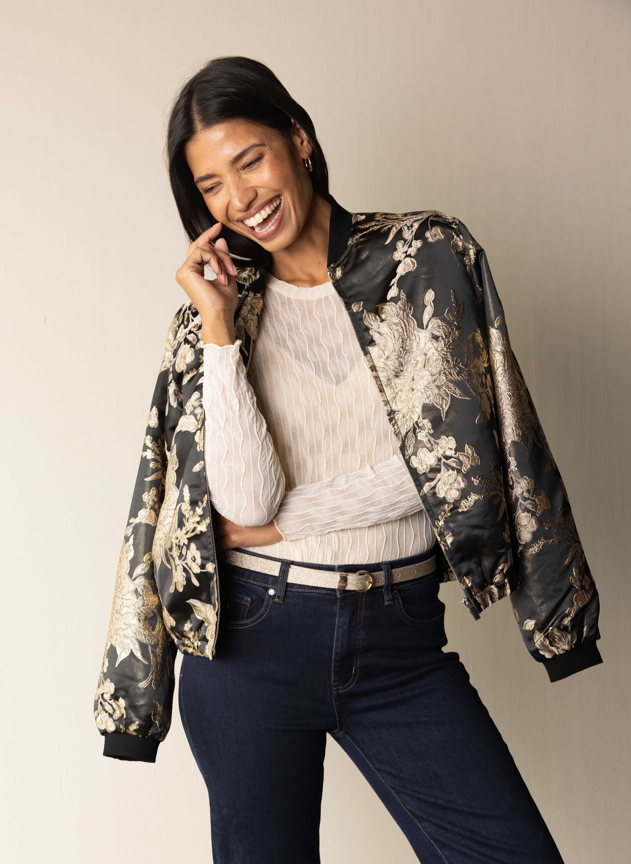 Norah Zwart bomberjas met goudkleurige bloemen black/gold 217309-044-38-40