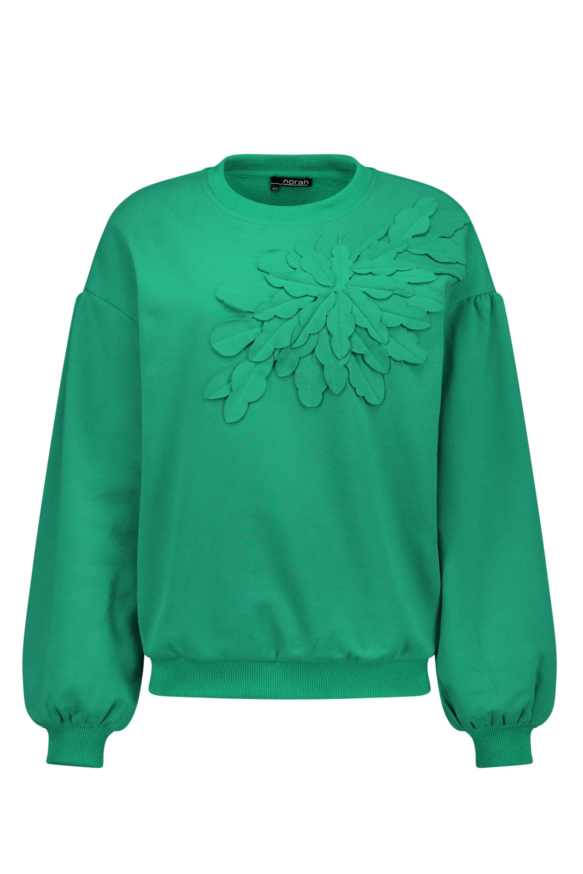 Norah Groene sweater met bloem apple green 217339-505-42-44
