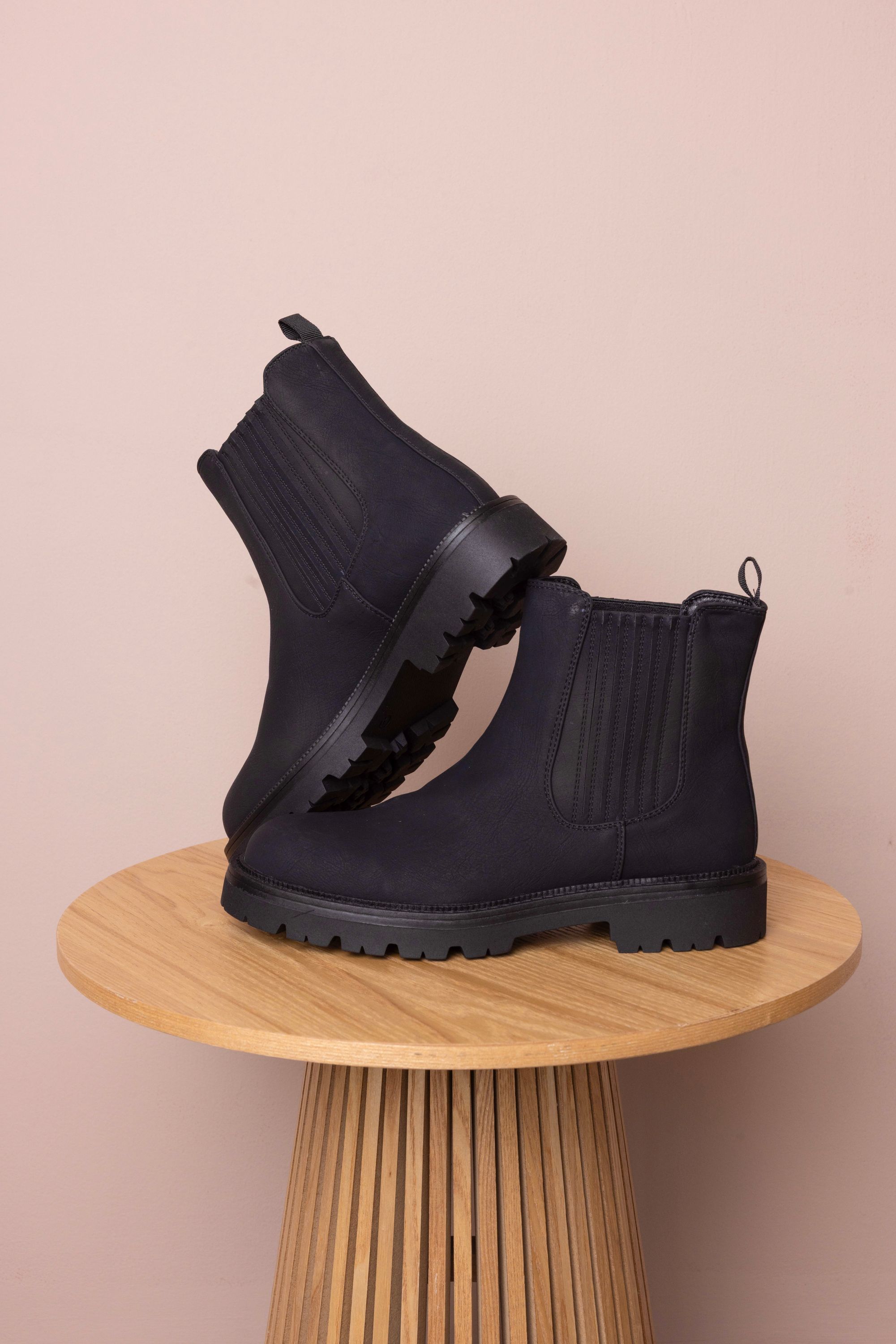 Norah Zwarte chelsea boots black 217414-001-40
