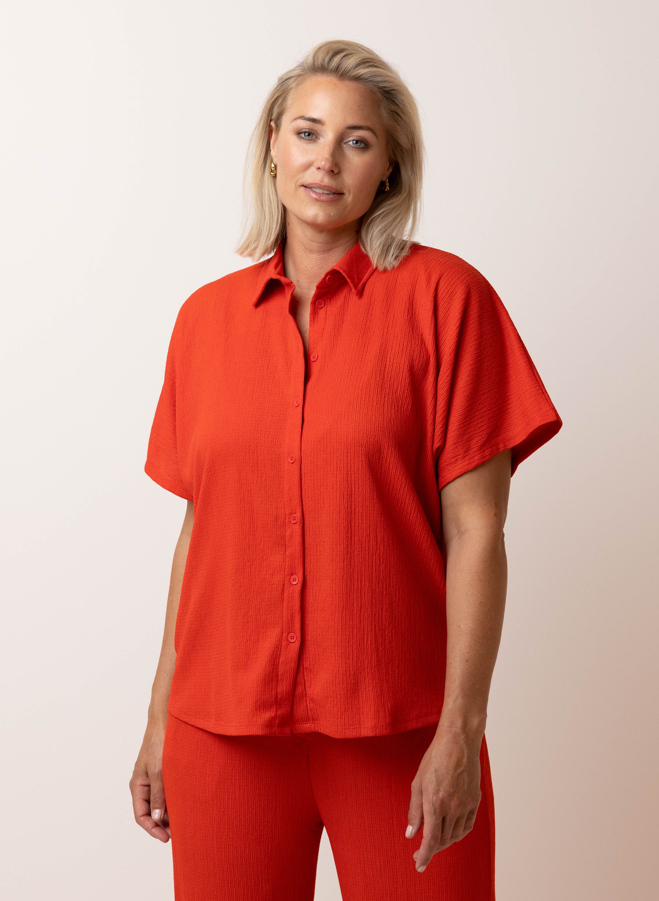 Norah Rode blouse met klassieke kraag red 217432-600-42-44