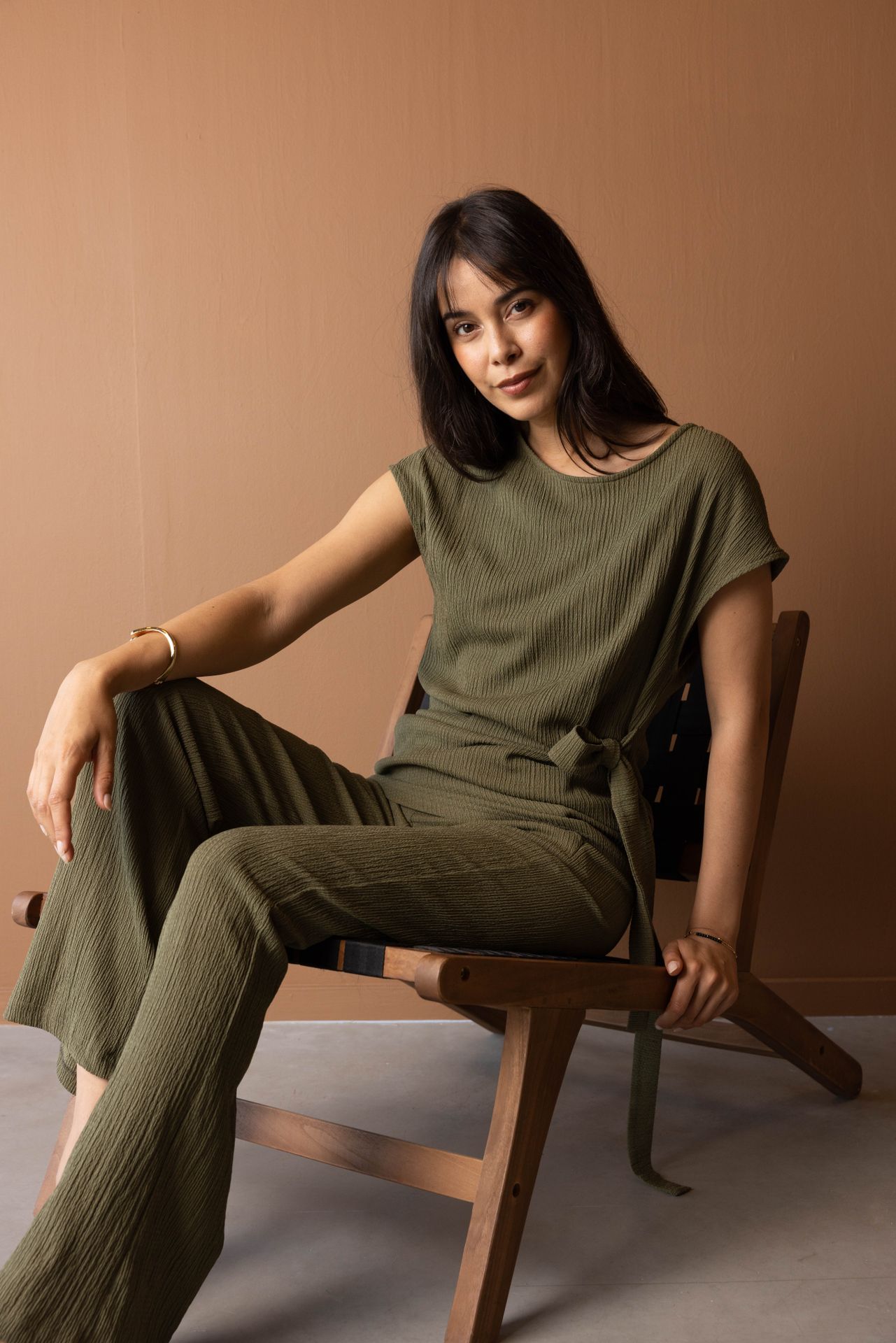 Norah Donkergroene top met strikdetail army green 217569-595-38