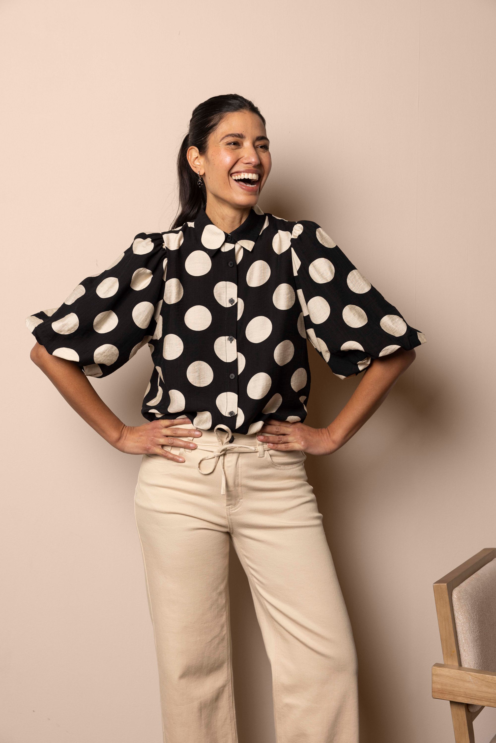 Norah Zwart/ecru blouse met polkadots black/ecru 217590-041-44