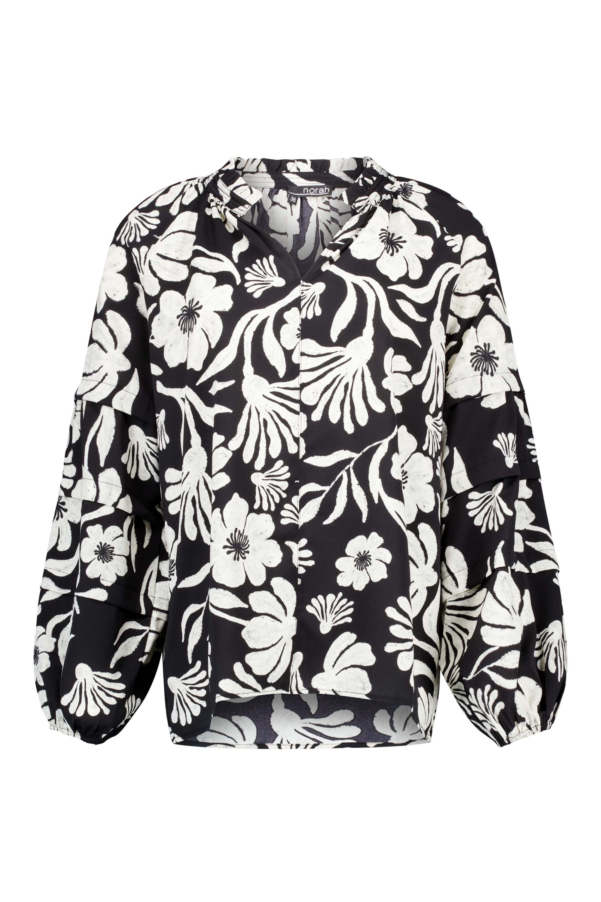 Norah Zwarte blouse met witte bloemen black/white 217629-031-42