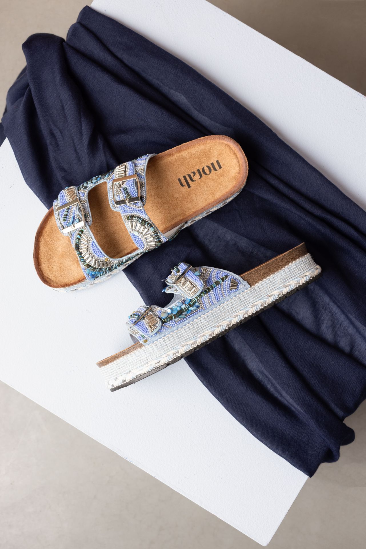 Norah Blauwe slipper met steentjes denim blue 217709-472-39