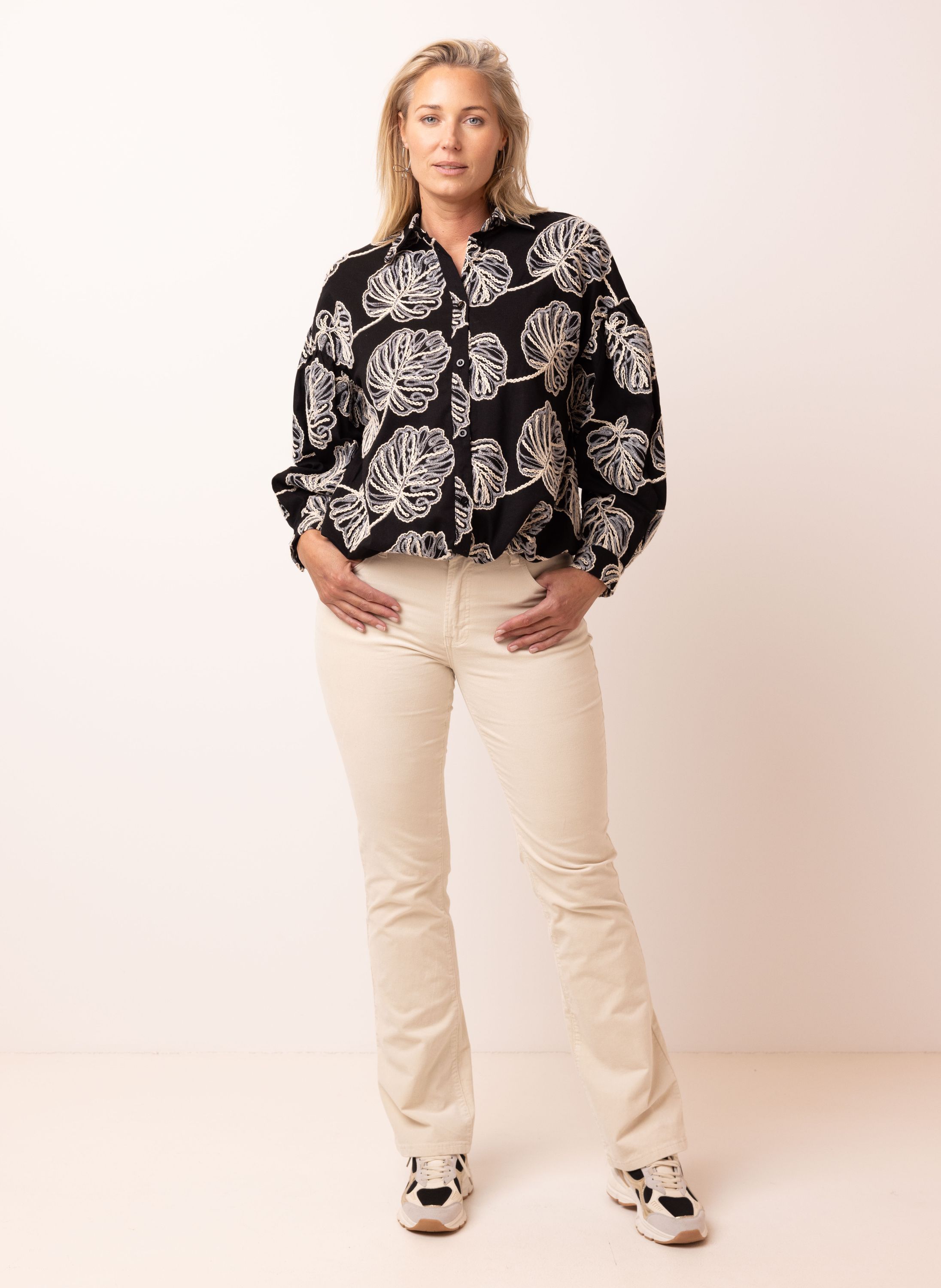 Norah Flora jeans | Flared | Ecru | Velvet | L34 kit 217754-117-34