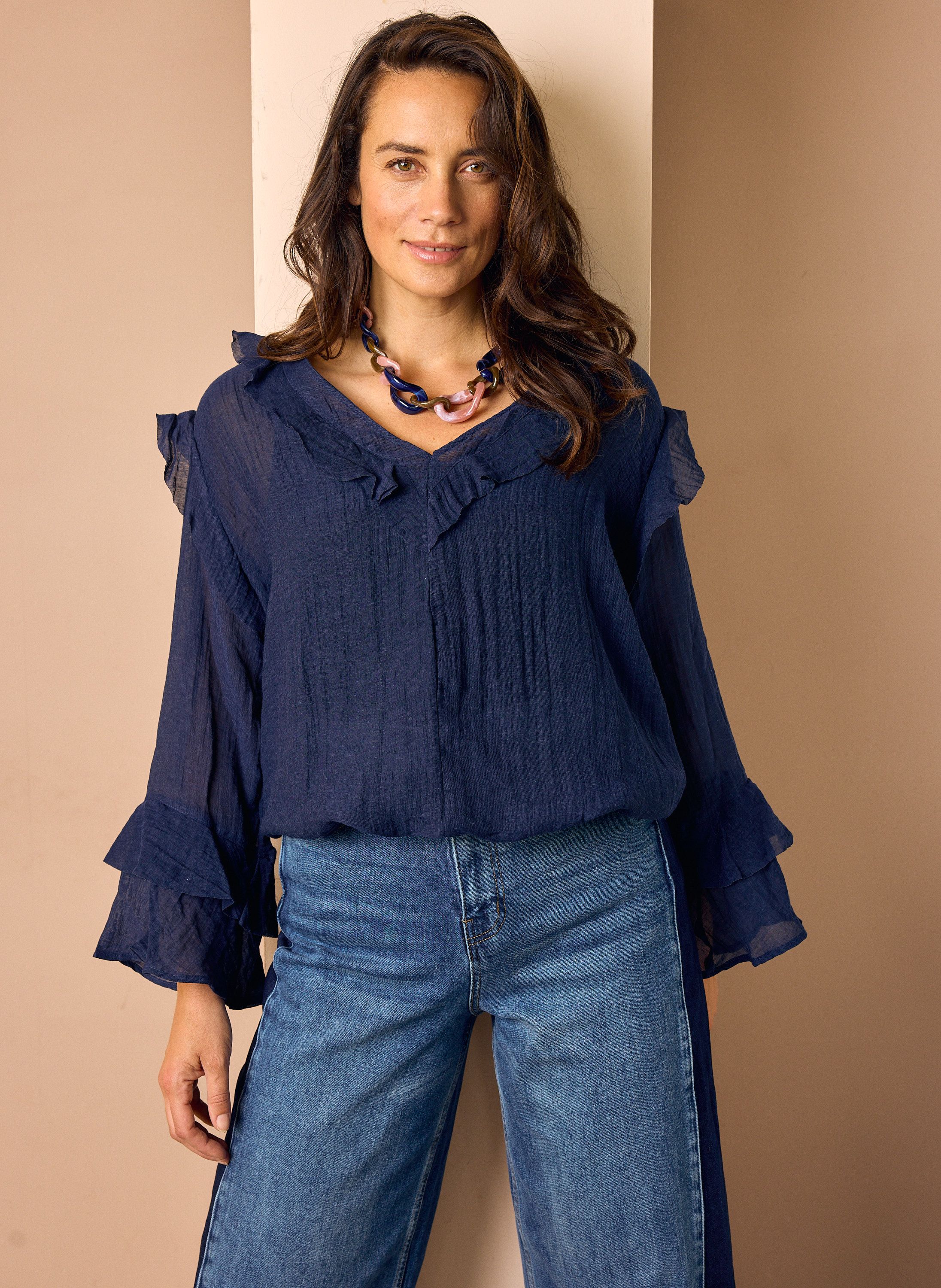 Norah Donkerblauwe blouse met ruches navy 217822-492
