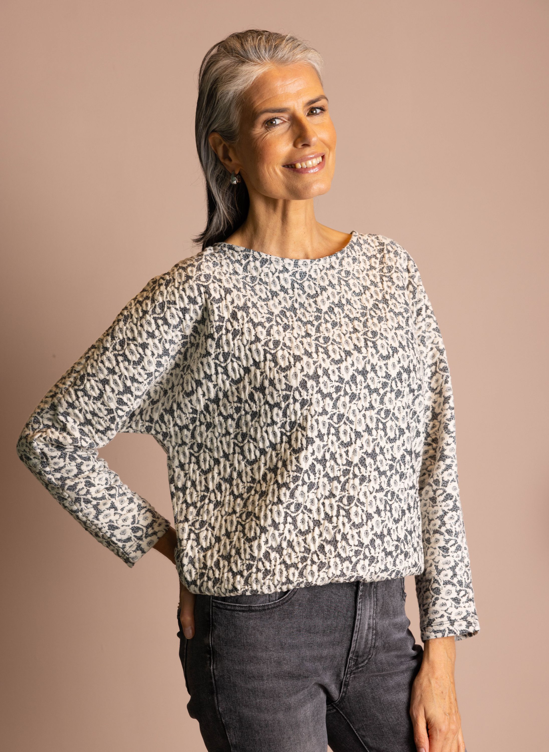 Norah Grijze trui met witte bloemen grey/white 217860-071-42