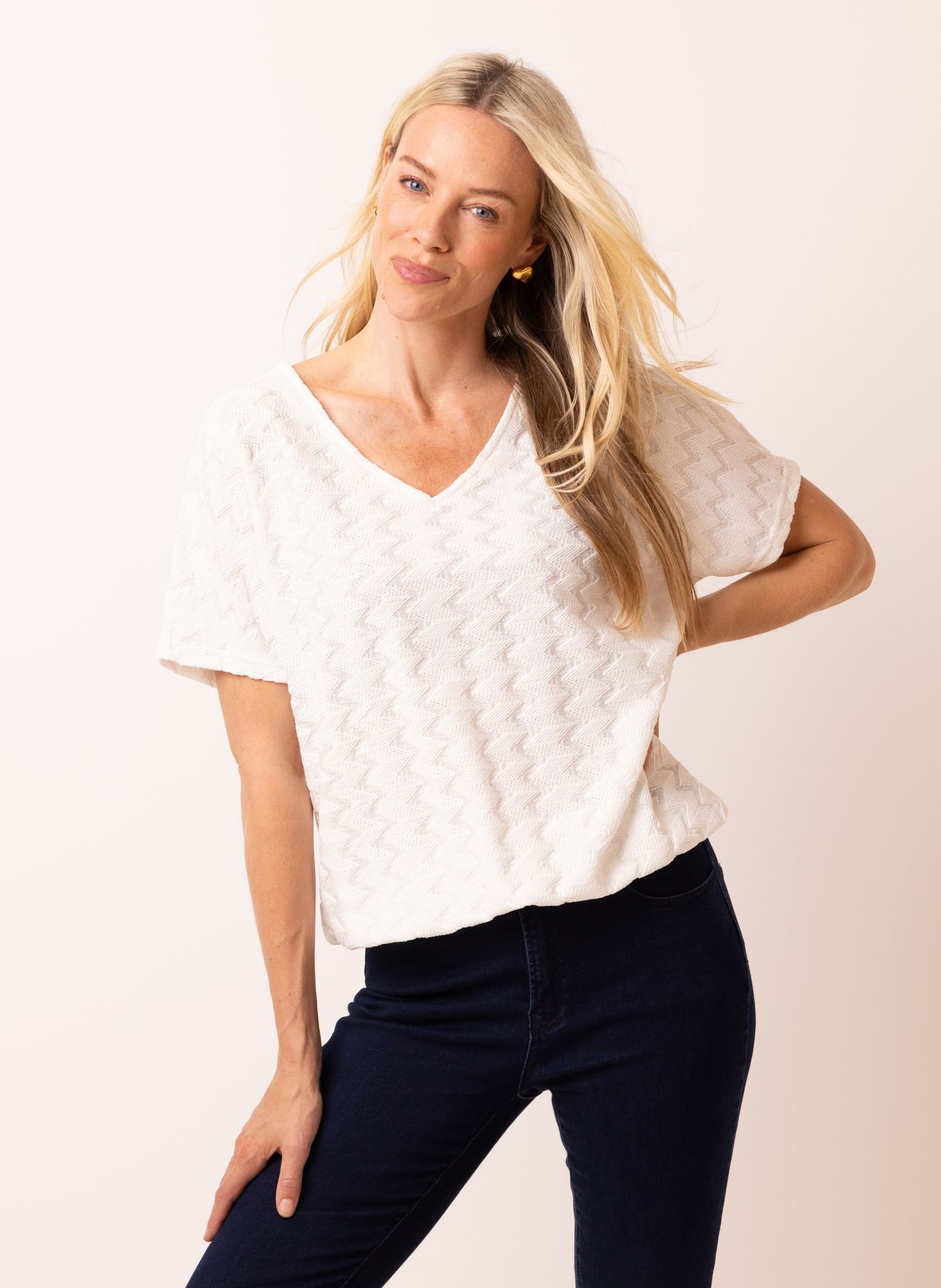 Norah Off-white shirt met zigzagstructuur off-white 217879-101-46