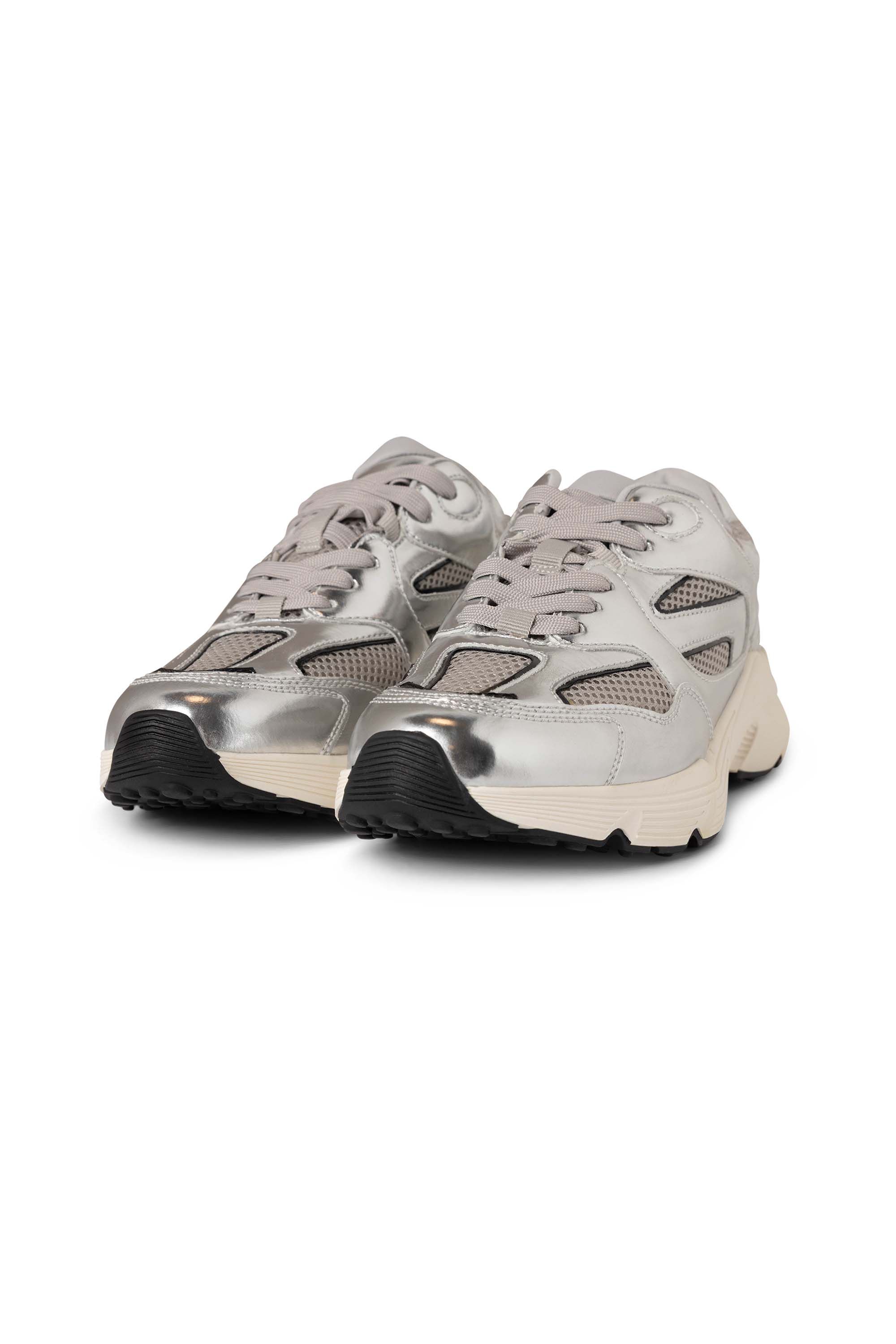Norah Zilverkleurige sneaker met glans silver 217925-099-39