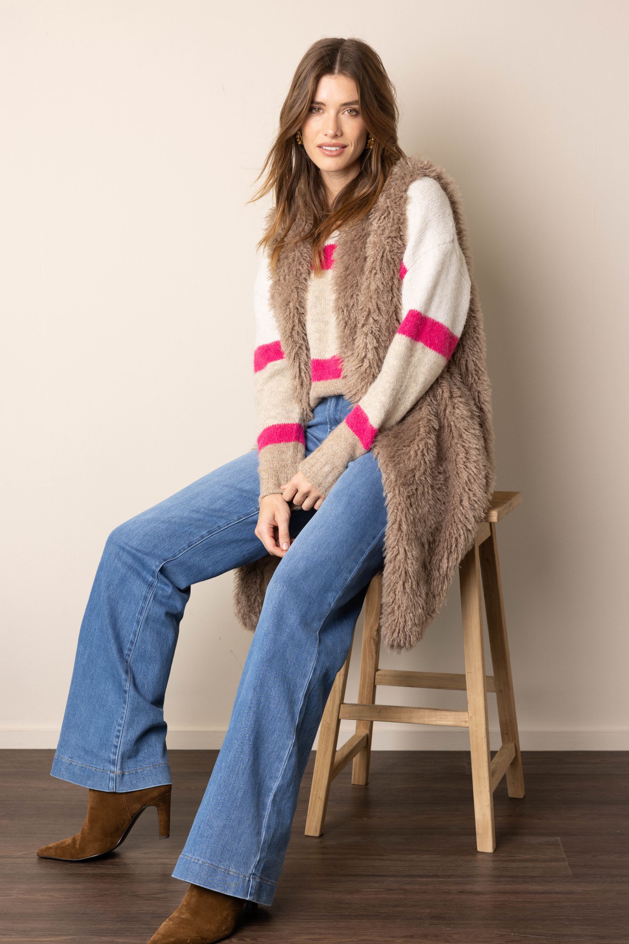 Norah Lang taupe gilet van imitatiebont taupe 217945-204-46-48