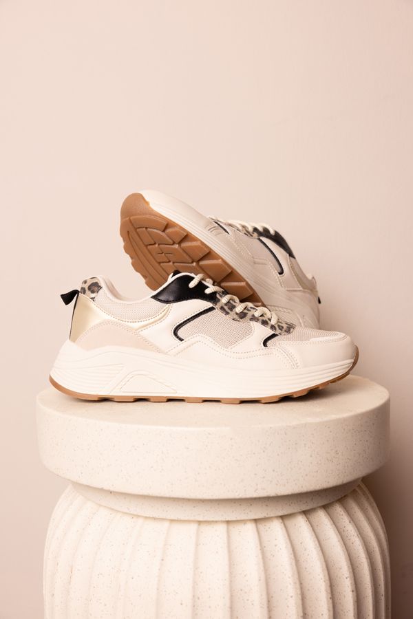 Norah Lichtroze sneaker met steentjes beige multicolor 218119-107-39
