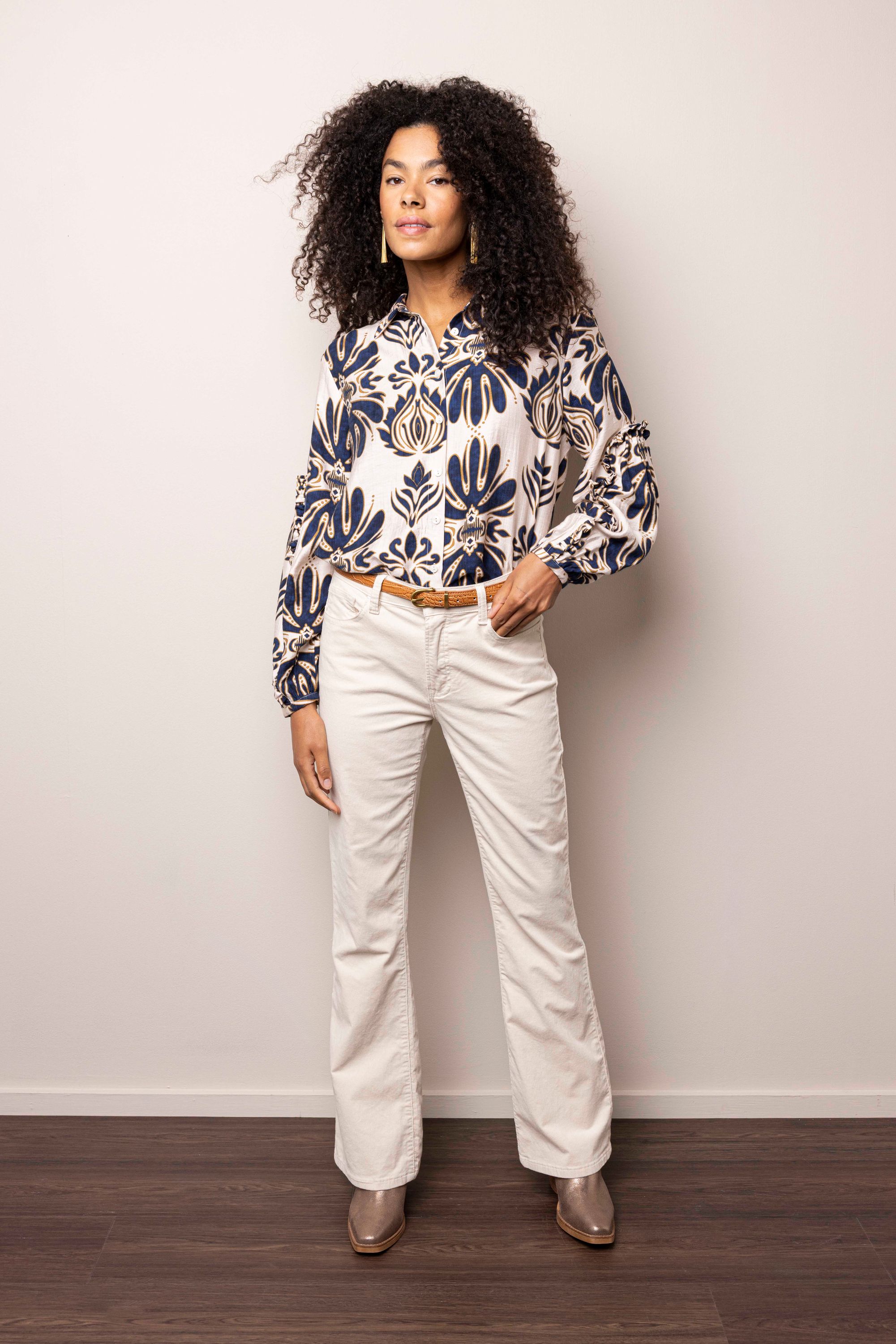 Norah Ecru blouse met grafische print blue multicolor 218121-420-36