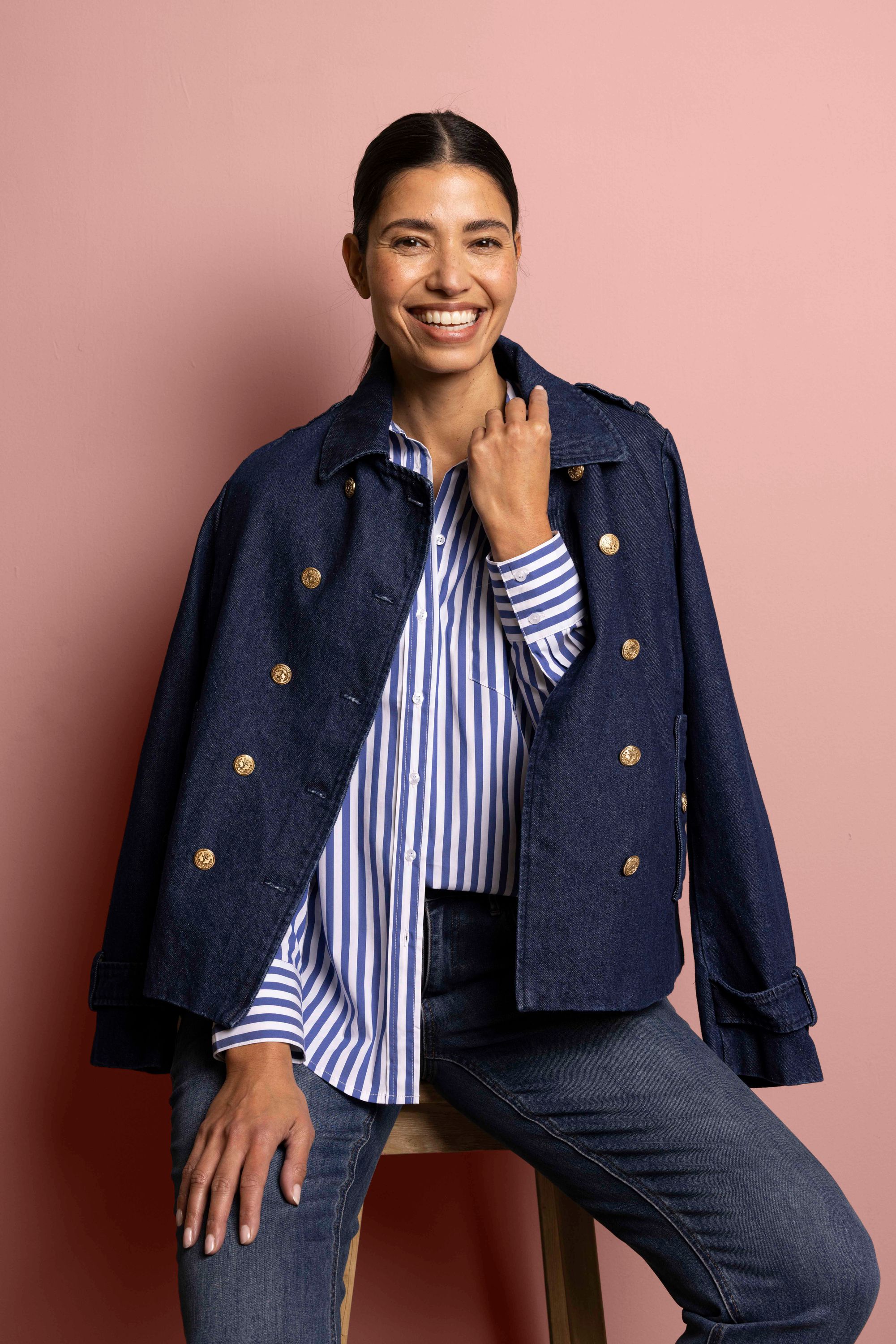 Norah Blauwe denim jas met dubbele knoopsluiting dark denim 218160-480-40