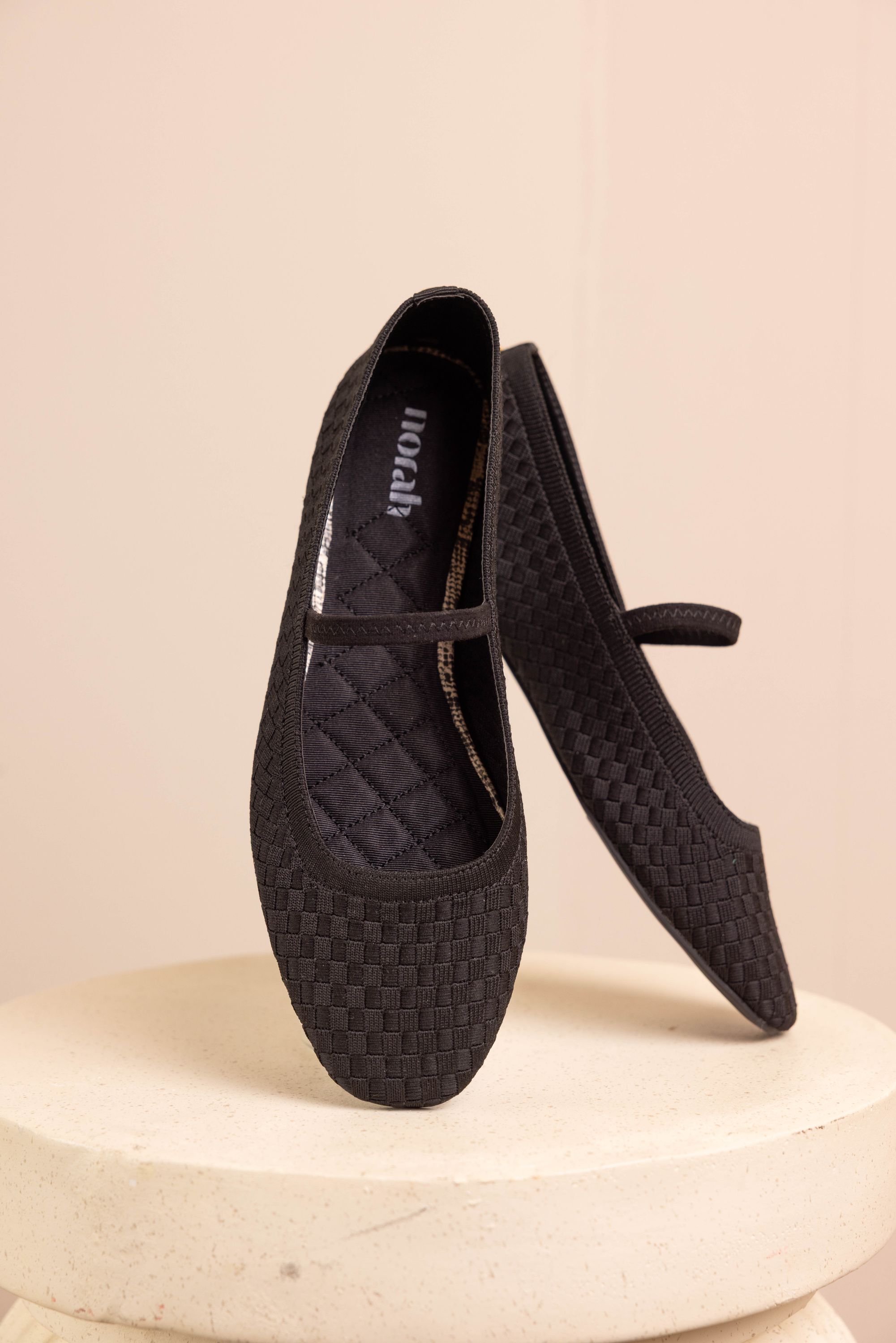 Norah Zwarte gevlochten ballerina nvt 218186-000-42