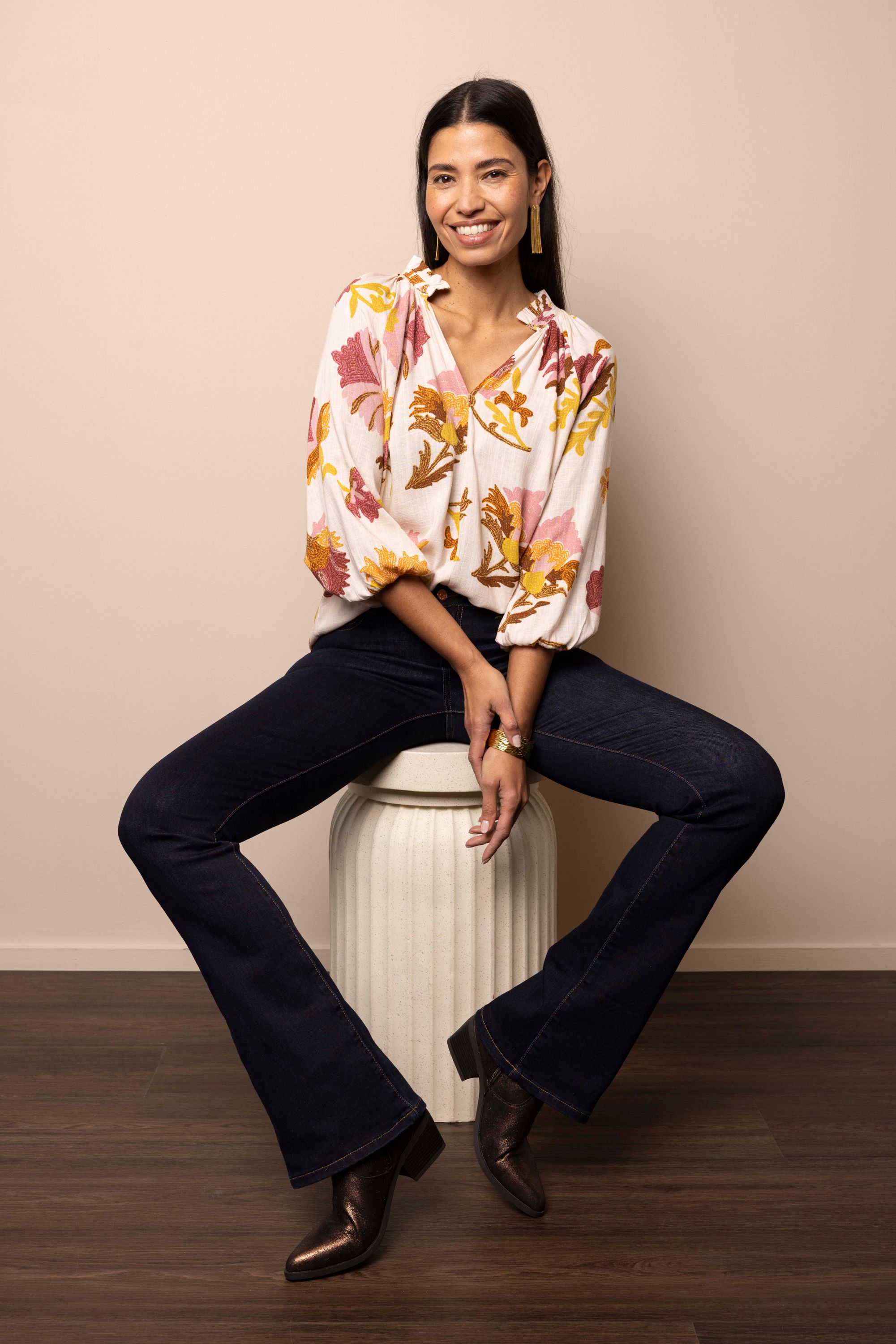 Norah Off-white blouse met kleurrijke bloemen pink multicolor 218232-920-48